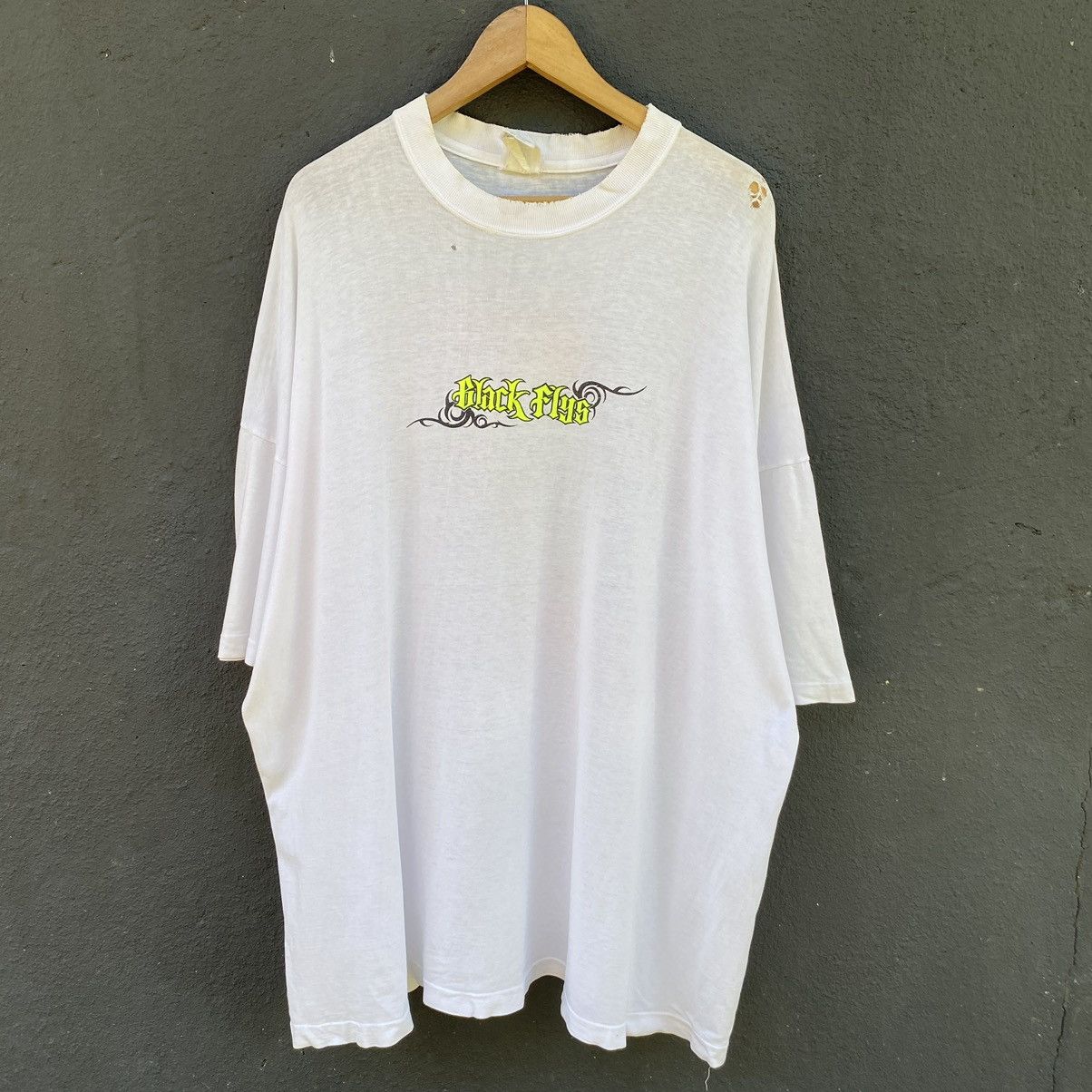 Hook-Ups Thrashed Distressed Vintage 90s Black Flys Eyewear Skate Tee Size US XL / EU 56 / 4 - 4 Thumbnail