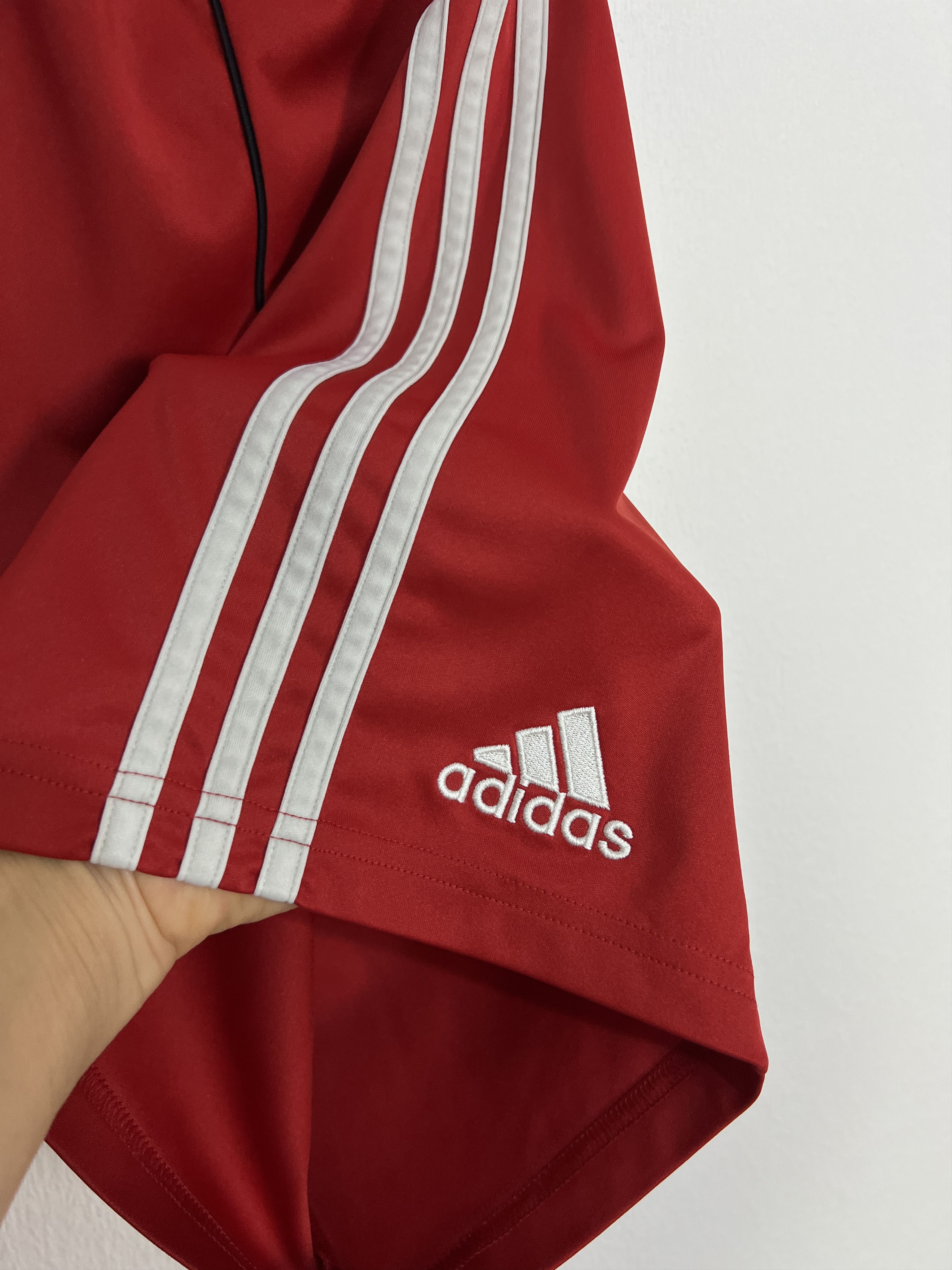 Adidas Vintage Adidas Bayern Munich Football Shorts Soccer Athletic Size US 34 / EU 50 - 5 Thumbnail
