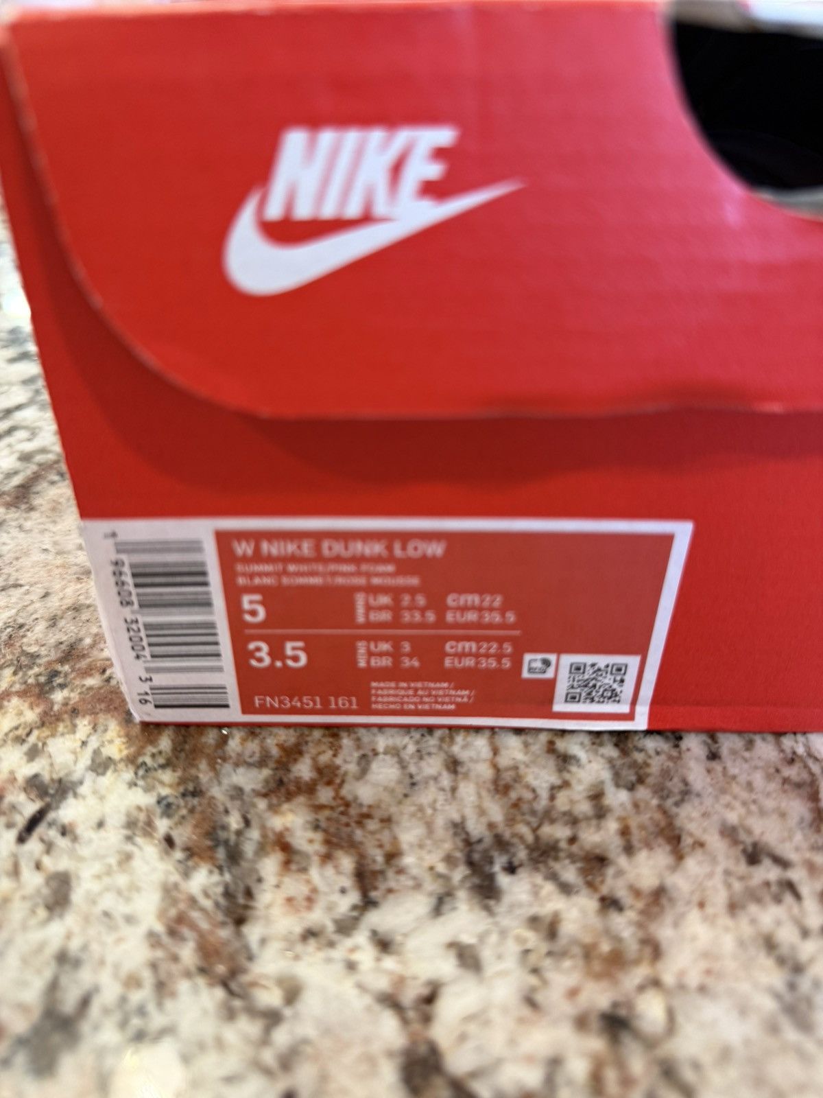 Nike Nike Dunk low Summit White/Pink Foam Size US 5 / IT 35 - 8 Thumbnail