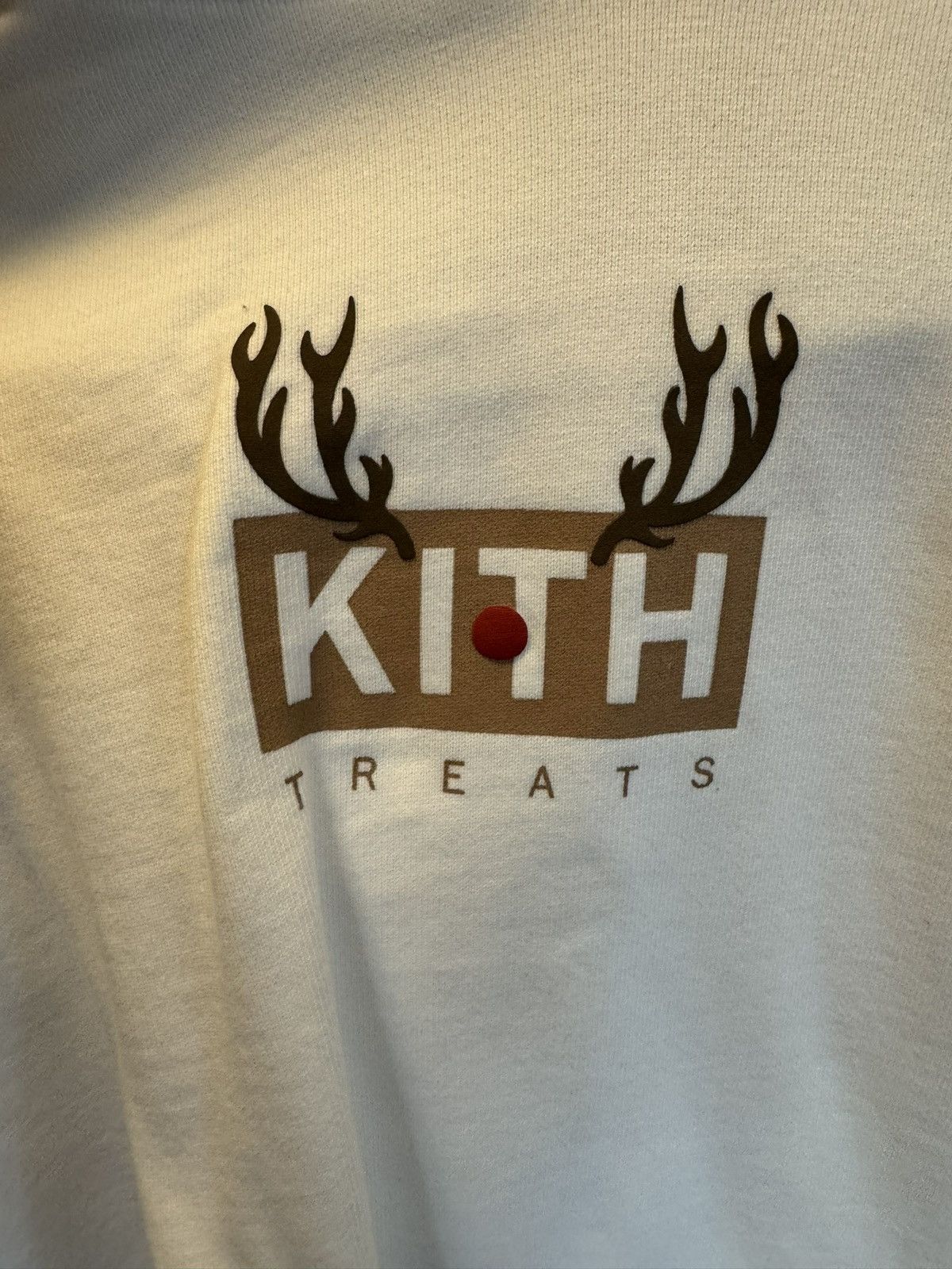 Kith × Ronnie Fieg Kith Treats Reindeer Box Logo (Kithmas) Size US XS / EU 42 / 0 - 3 Thumbnail