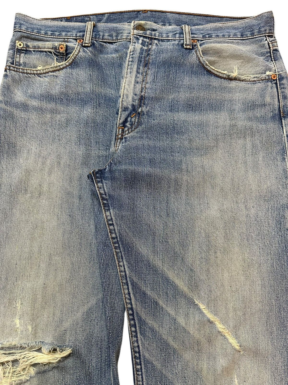 Levi's Vintage 90s Levis 505 Blue Faded Wash Distressed Loose Jeans Size US 34 / EU 50 - 4 Thumbnail