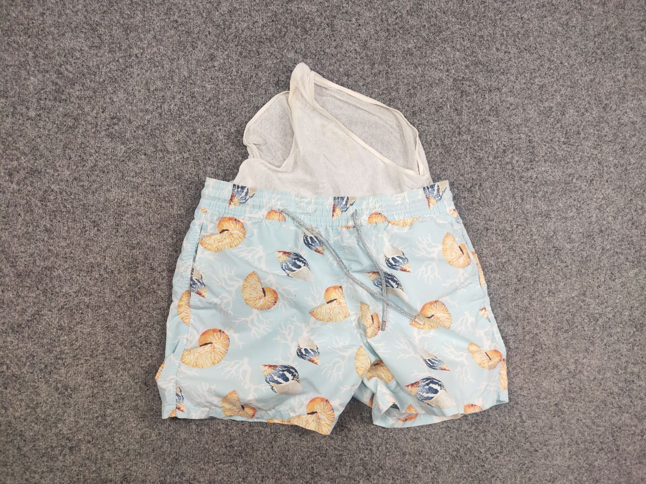 Vilebrequin Vilebrequin Designer Luxury men's Casual Pattern Art Shorts Size US 34 / EU 50 - 15 Thumbnail