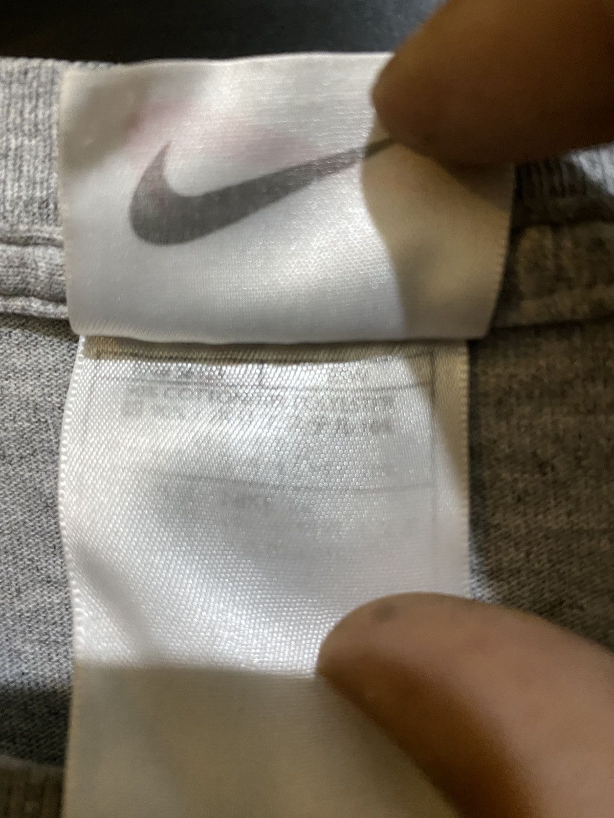 Nike Tshirt Nike Vintage Size US L / EU 52-54 / 3 - 3 Thumbnail
