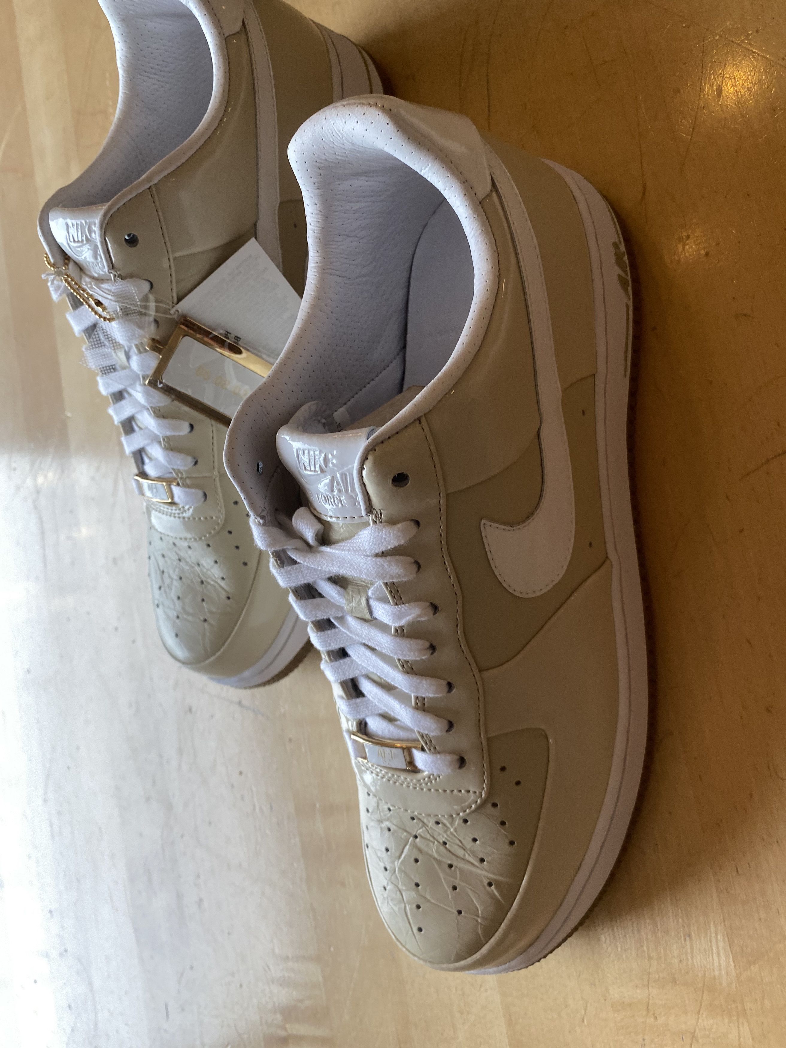 Nike AIR FORCE 1 iD studio 255 Size US 11 / EU 44 - 4 Thumbnail