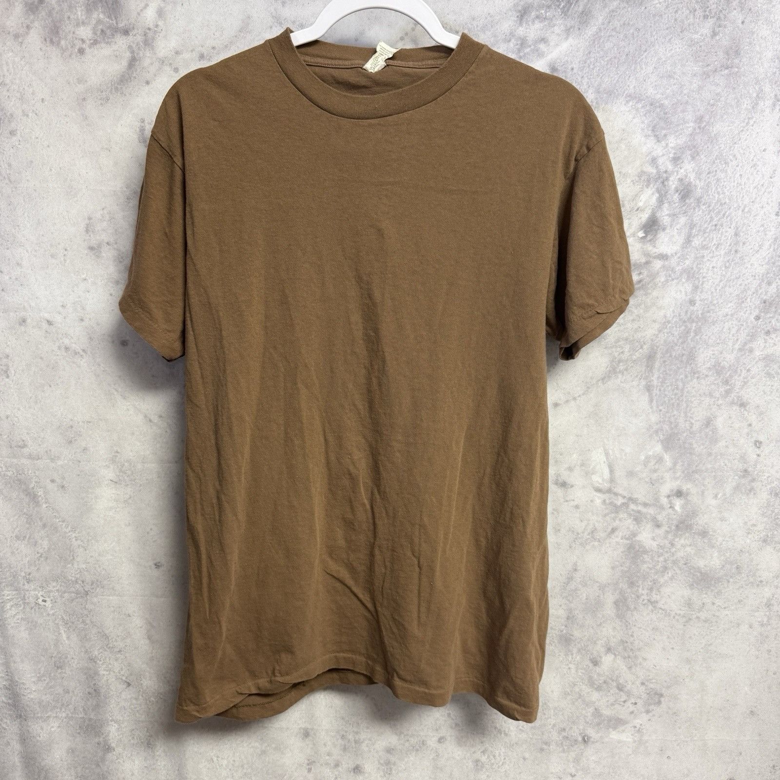 Vintage Vintage Military Brown Blank T Shirt Mens Large 90s Olympic Size US L / EU 52-54 / 3 - 1 Thumbnail