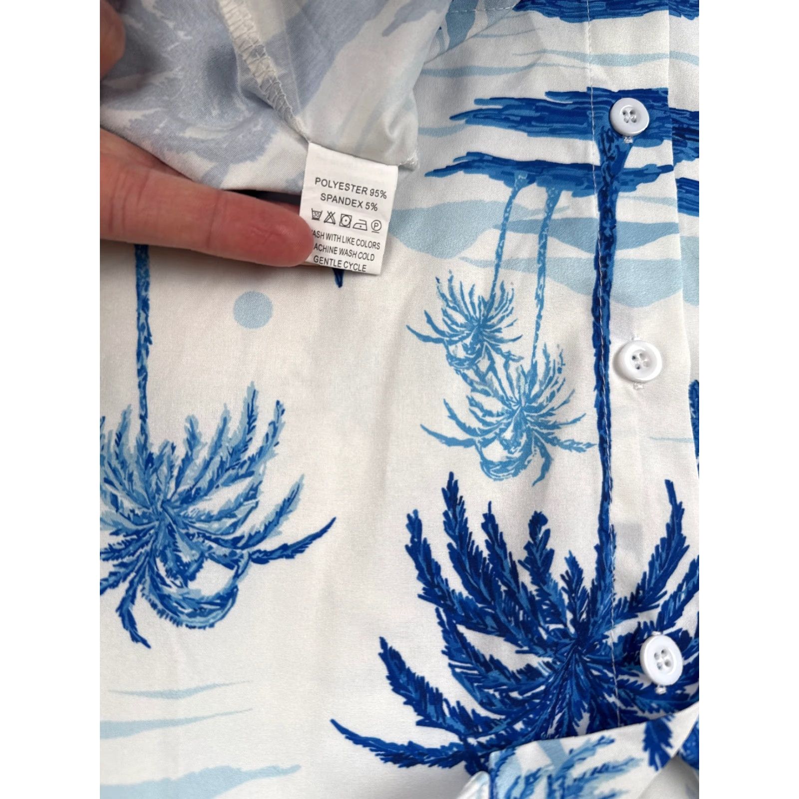 Vintage Hawaiian Shirt Men Large White Blue Floral Sailboat Palm Tree Polyester Blend Mens Size US L / EU 52-54 / 3 - 7 Thumbnail