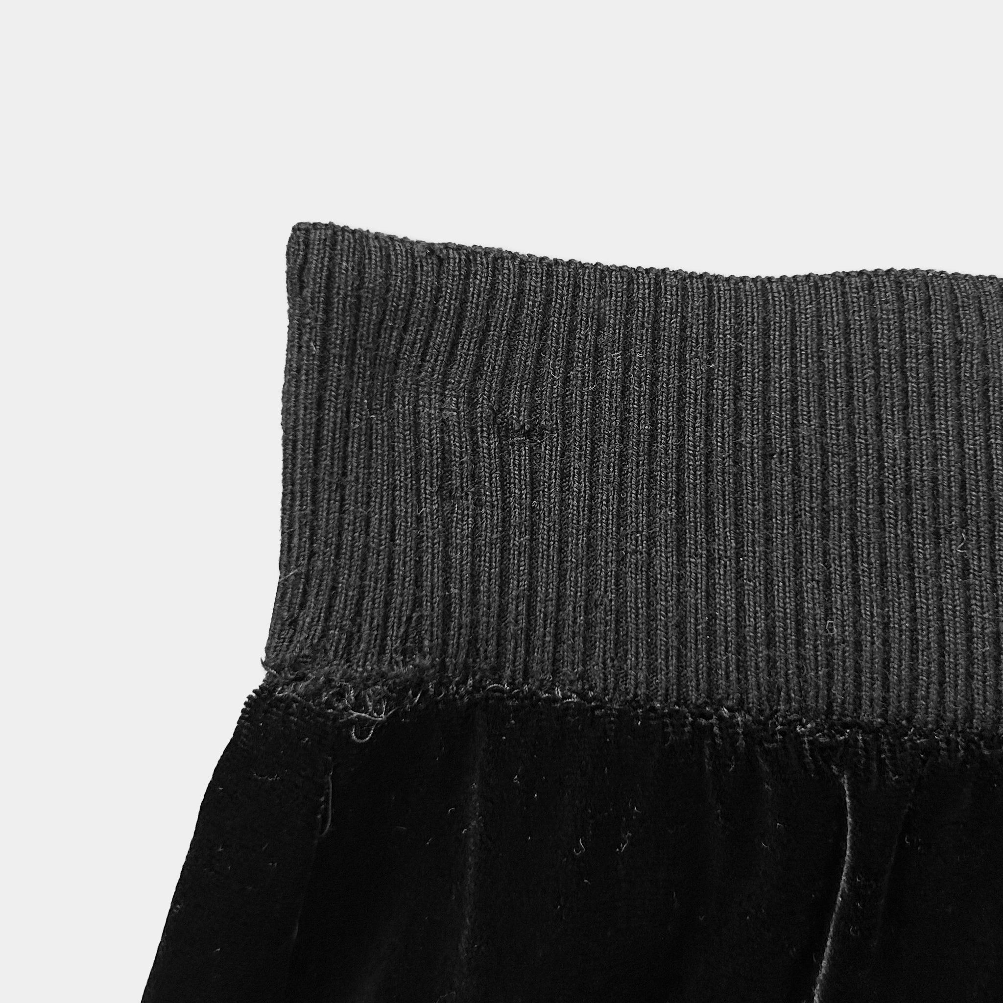 Jean Paul Gaultier Jean Paul Gaultier Velour Skirt Size 28" / US 6 / IT 42 - 3 Thumbnail