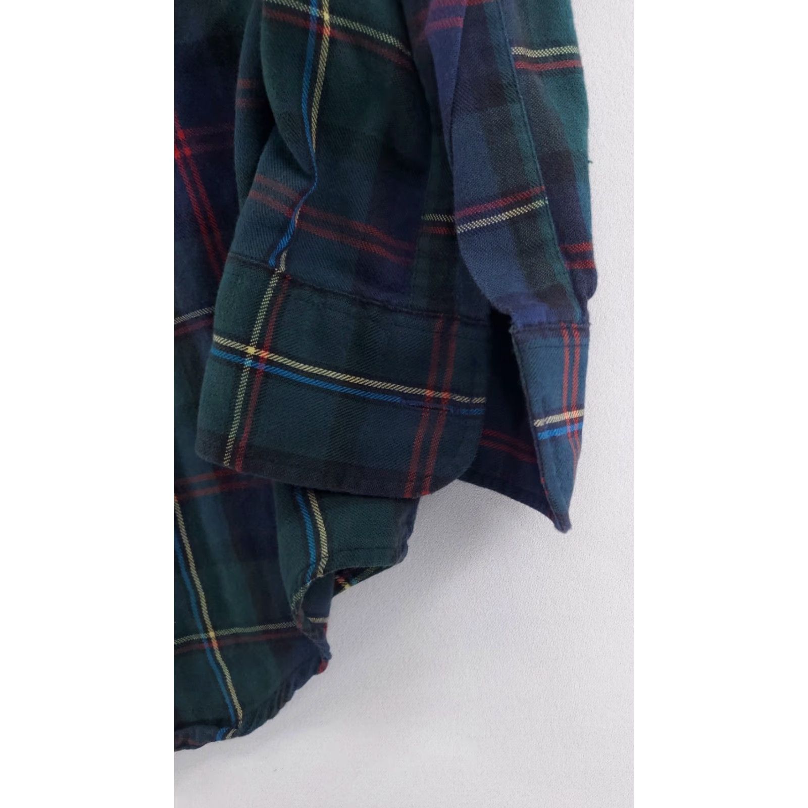 Vintage VINTAGE L.L. Bean Button Down Shirt Plaid Flannel Green Blue Mens L Long Sleeve Size US L / EU 52-54 / 3 - 6 Thumbnail