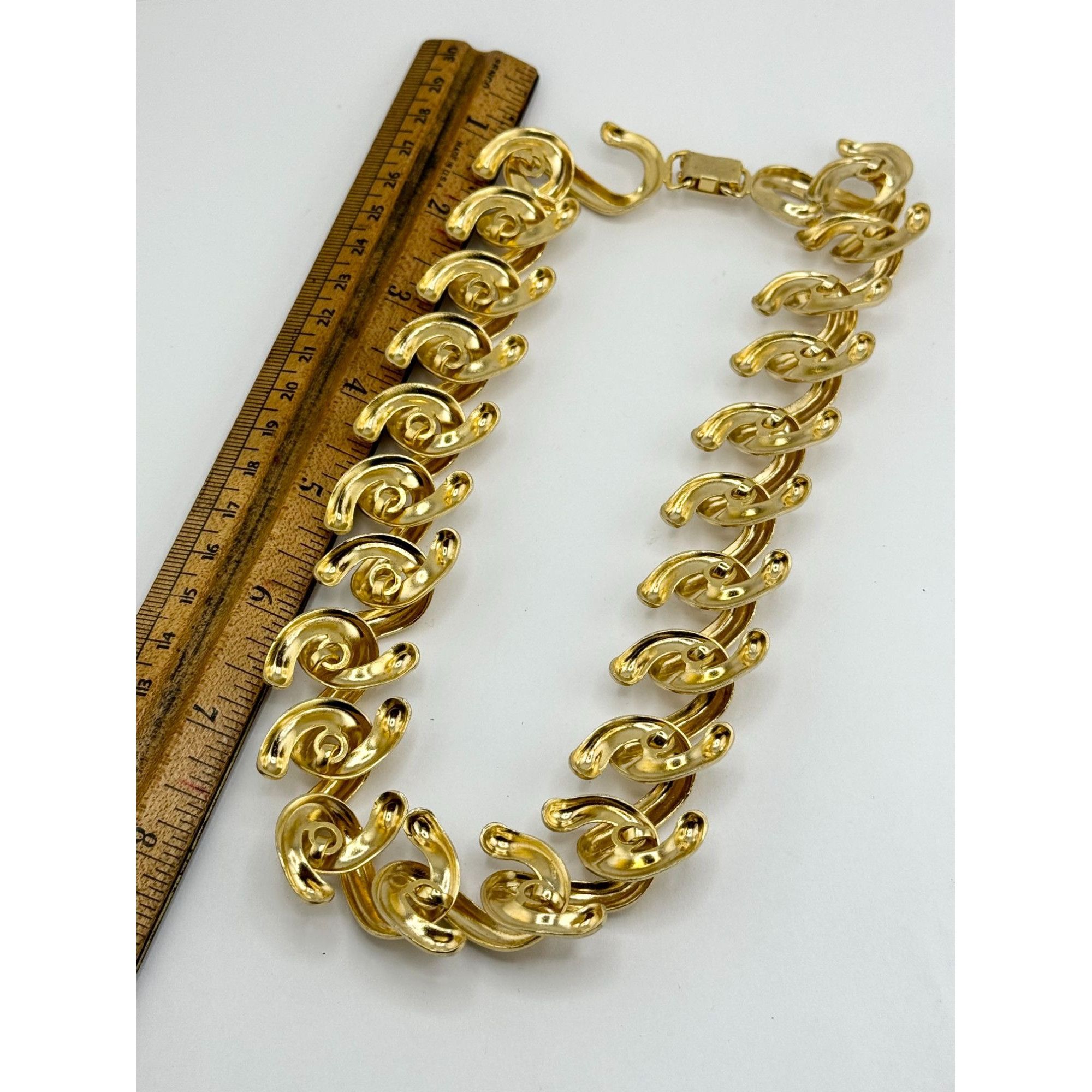Vintage Vintage shiny chunky gold collar necklace Size ONE SIZE - 4 Thumbnail