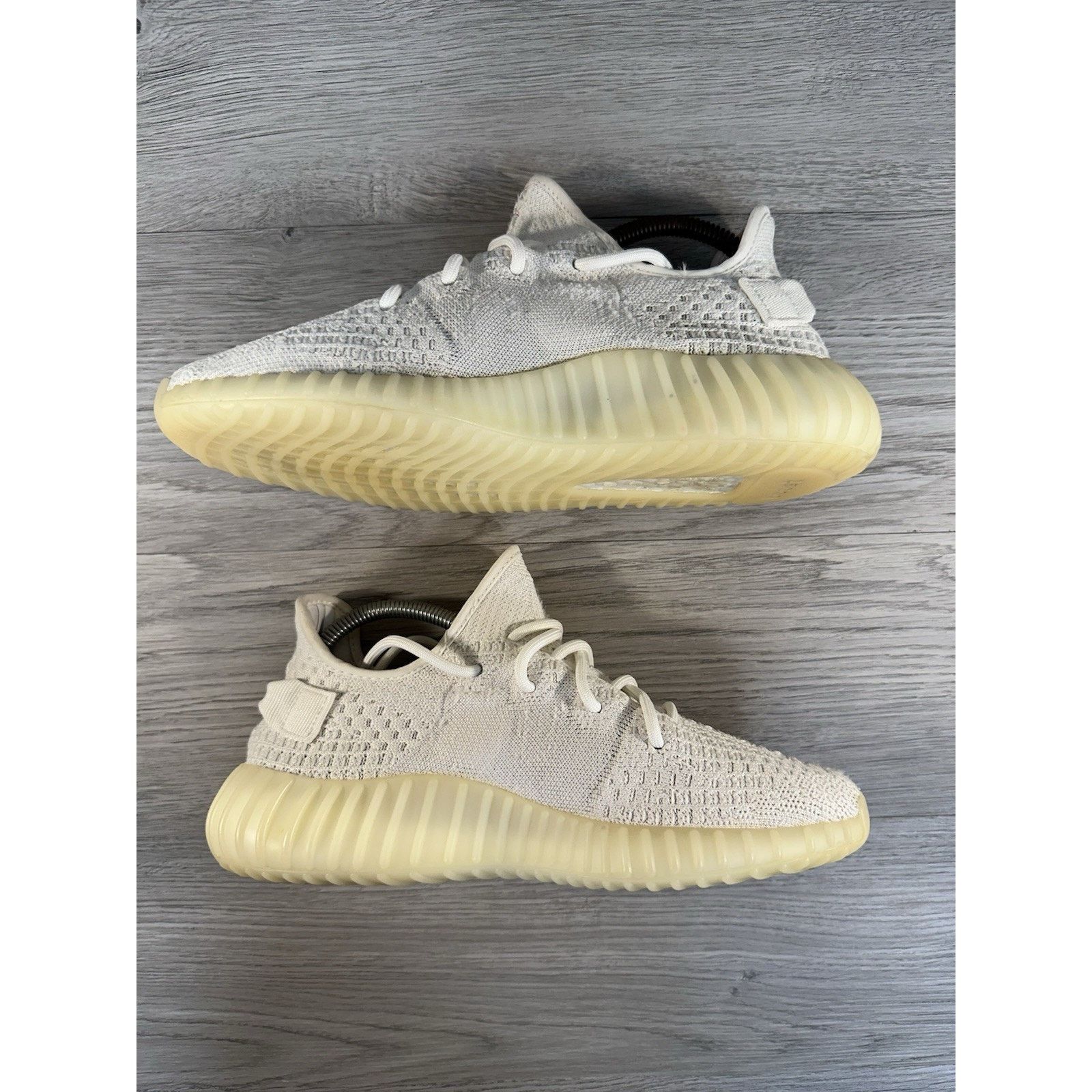 Adidas × Yeezy Adidas Yeezy Boost 350 V2 Bone - Size 7.5 Size US 7.5 / EU 40-41 - 3 Thumbnail