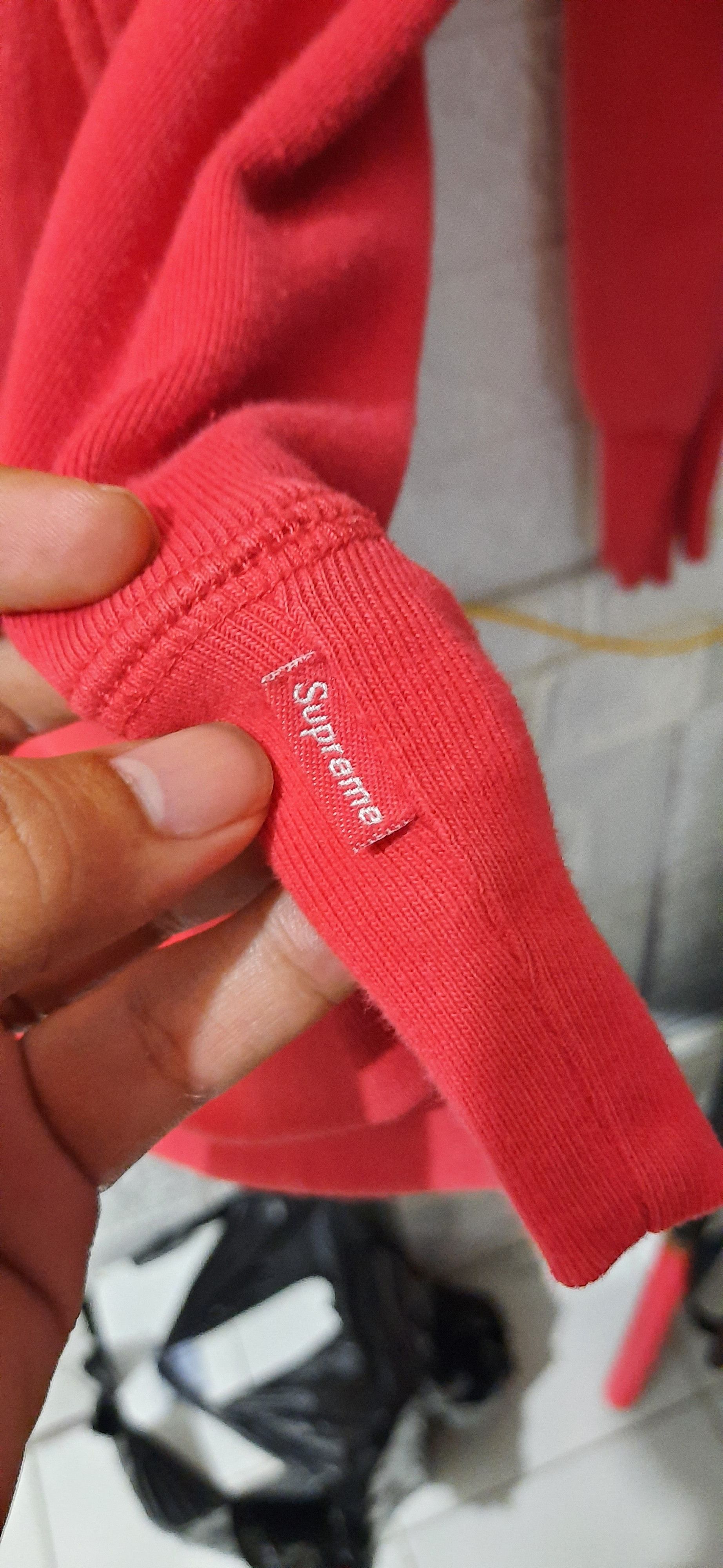Supreme Supreme Motion Logo Size US L / EU 52-54 / 3 - 6 Thumbnail