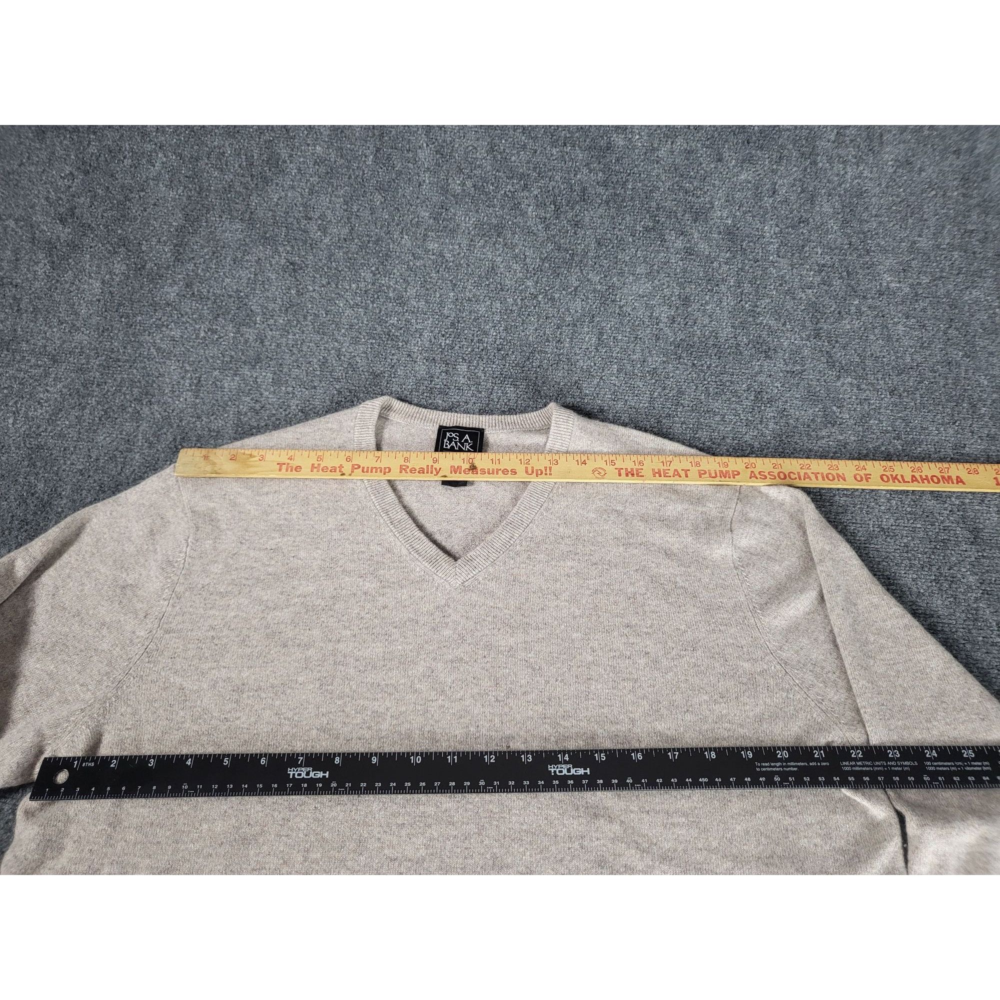 Jos. A. Bank Jos A. Bank Traveler Cashmere Sweater Men Sz XL Tight Knit V Size US XL / EU 56 / 4 - 5 Thumbnail