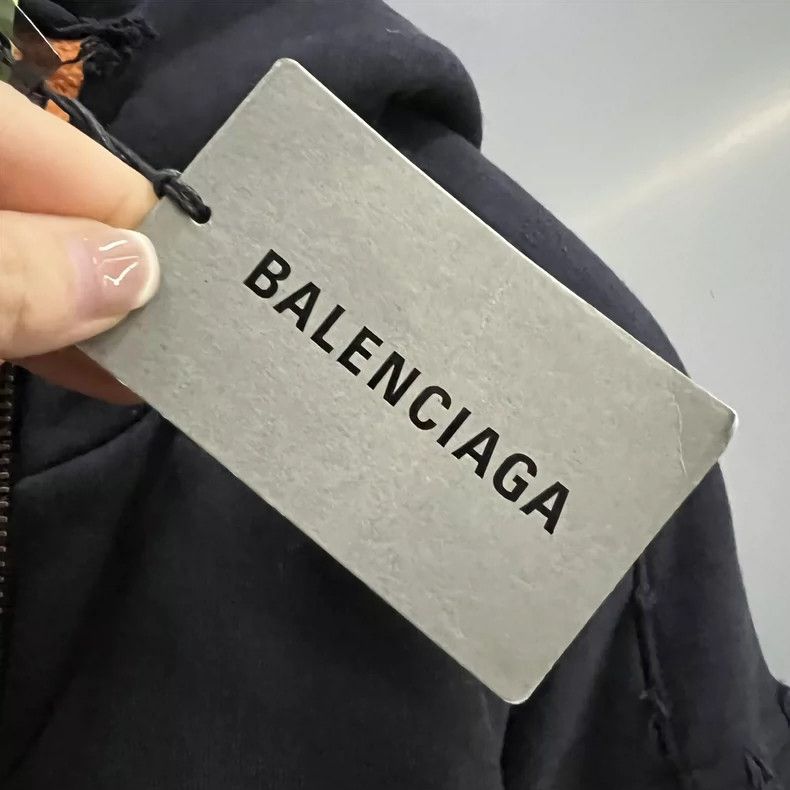 Balenciaga Balenciaga Black Hooded Zipper Jacket Size US S / EU 44-46 / 1 - 5 Thumbnail