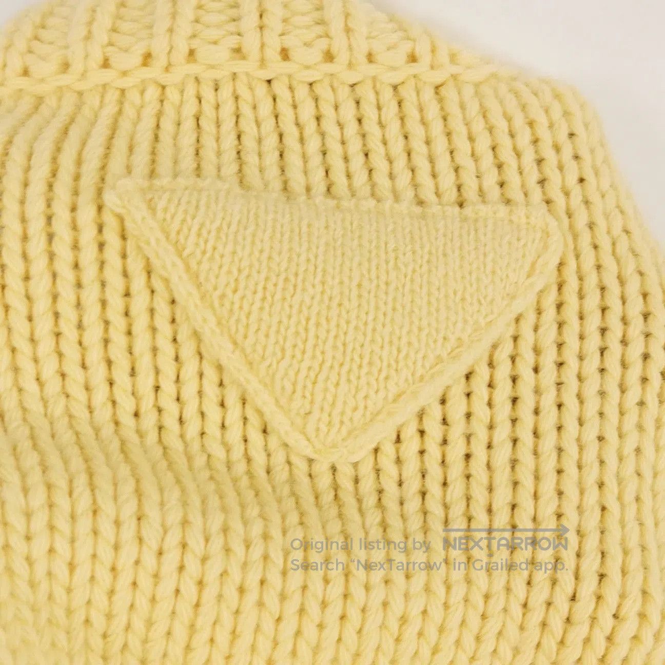 Prada Prada Yellow V. Size S / US 4 / IT 40 - 2 Thumbnail