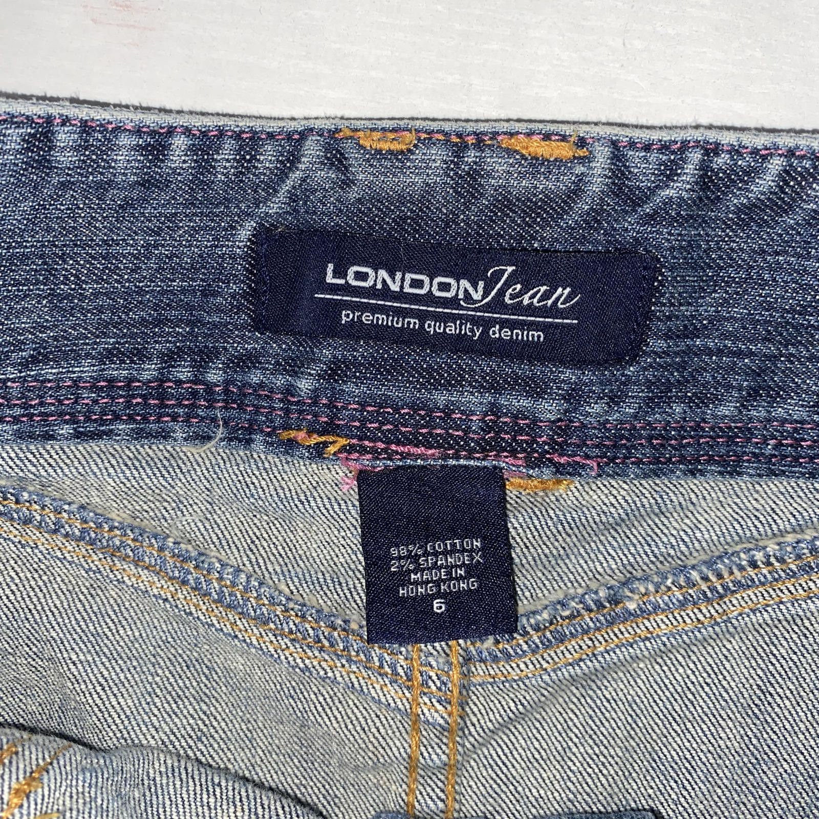 Designer Vintage Y2K London Jeans Blue Denim Mini Skirt Low Rise 6 Size 28" / US 6 / IT 42 - 3 Thumbnail