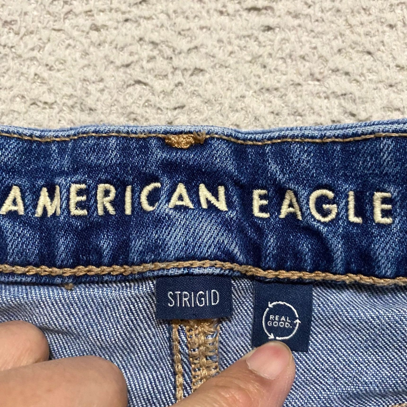 American Eagle Outfitters American Eagle Outfitters Jeans Women Mom Jean Blue Denim Medium Wash High Rise 0 with Stretch 5-Pocket Design Womens Jeans Size 25" / US 0 / IT 36 - 3 Thumbnail