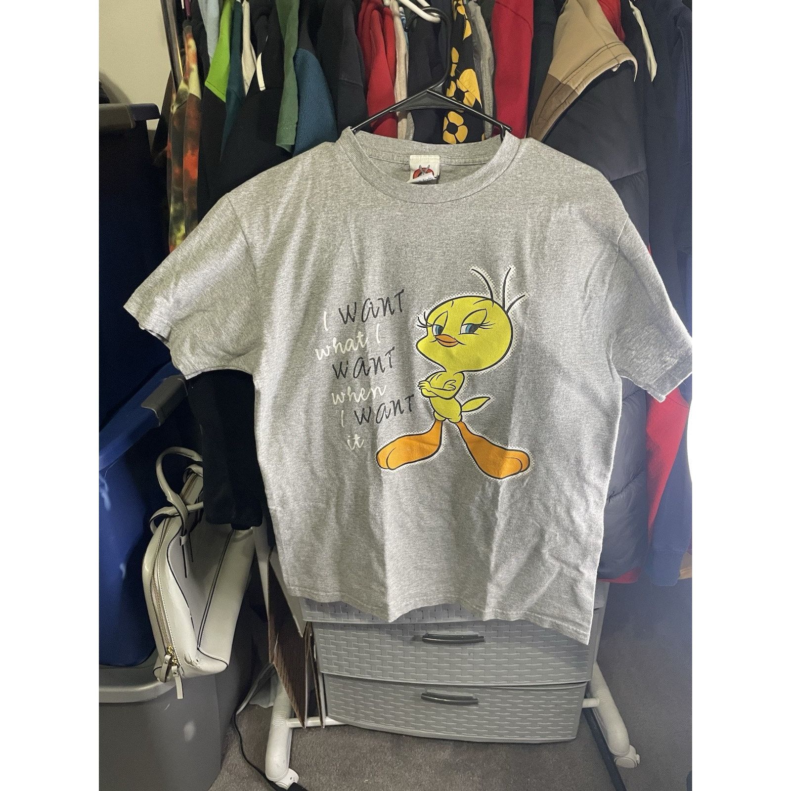 Gildan Size M-VTG 1998 looneyTweety Bird “ i want what i want…” Tee Size US M / EU 48-50 / 2 - 1 Thumbnail