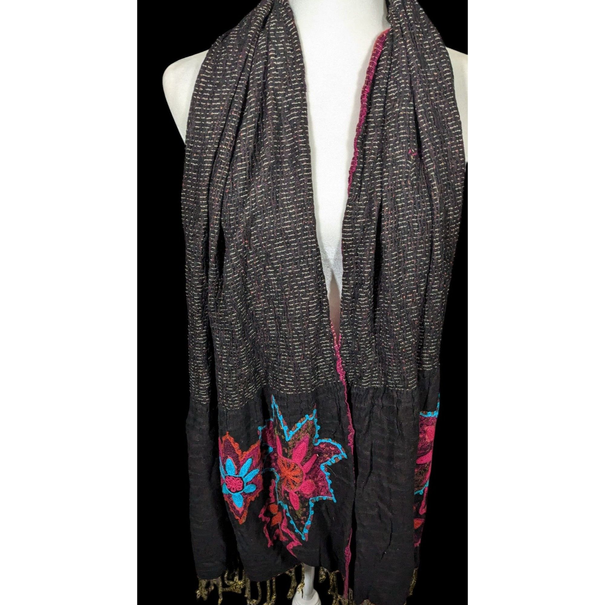 Other Vintage Bohemian Grey And Pink Floral Embroidered Scarf Size ONE SIZE - 1 Thumbnail