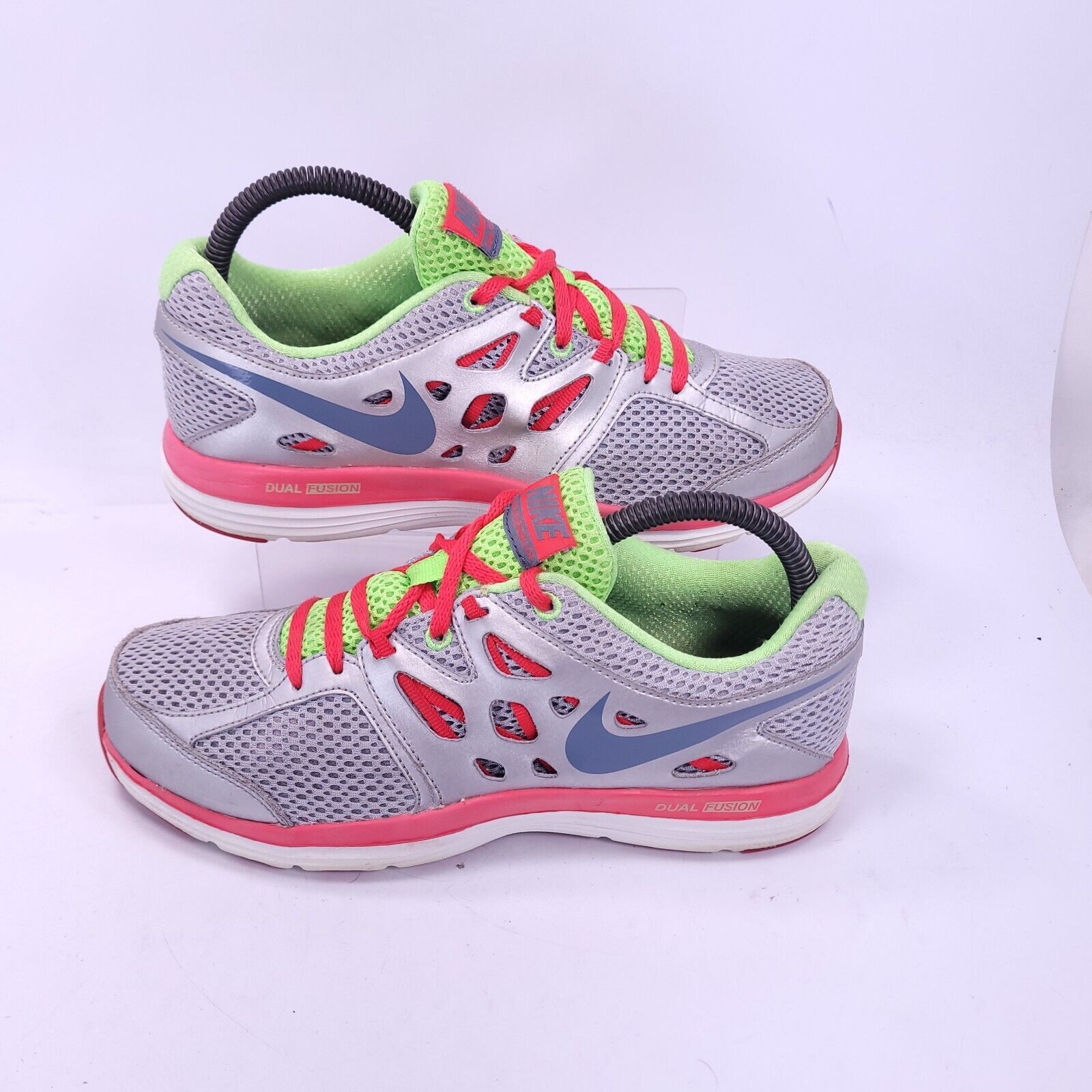 Nike Nike Dual Fushion Lite Shoe Womens Size 7 599560-001 Gray Size US 7 / IT 37 - 6 Thumbnail
