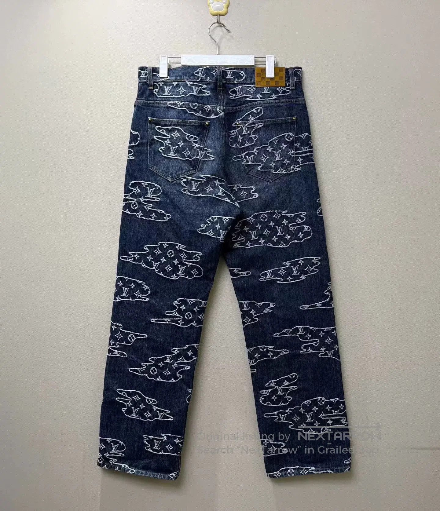 Louis Vuitton louis vuitton cloud logo denim pants. Size US 32 / EU 48 - 4 Thumbnail
