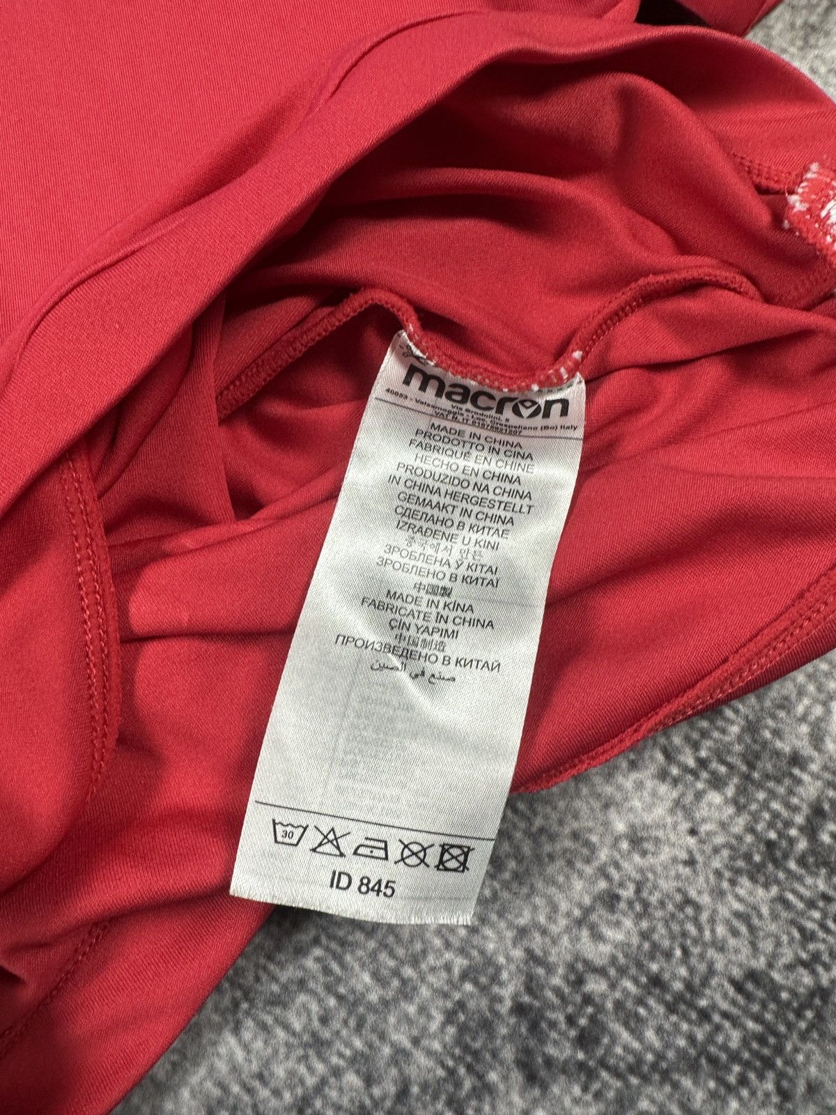 Macron Macron Hannover 96 Soccer Jersey Streetwear Rare VTg XL USA Size US XL / EU 56 / 4 - 5 Thumbnail