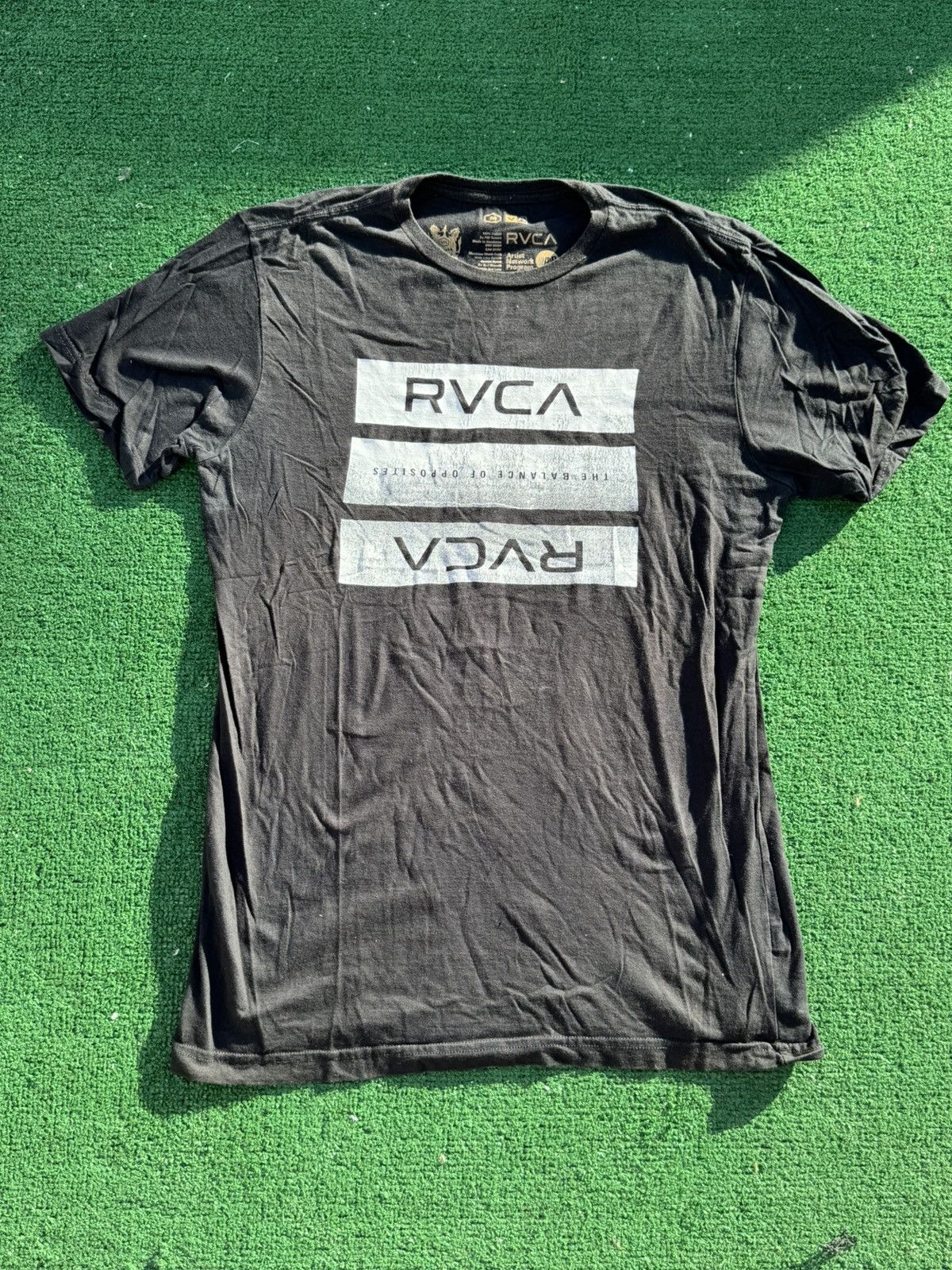 RVCA RVCA The Balance Of Opposites T-shirt Size US M / EU 48-50 / 2 - 1 Thumbnail