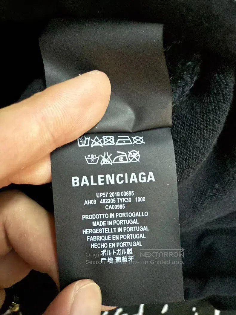 Balenciaga Balenciaga Small logo solid color zipper letter print hood Size US XS / EU 42 / 0 - 7 Thumbnail