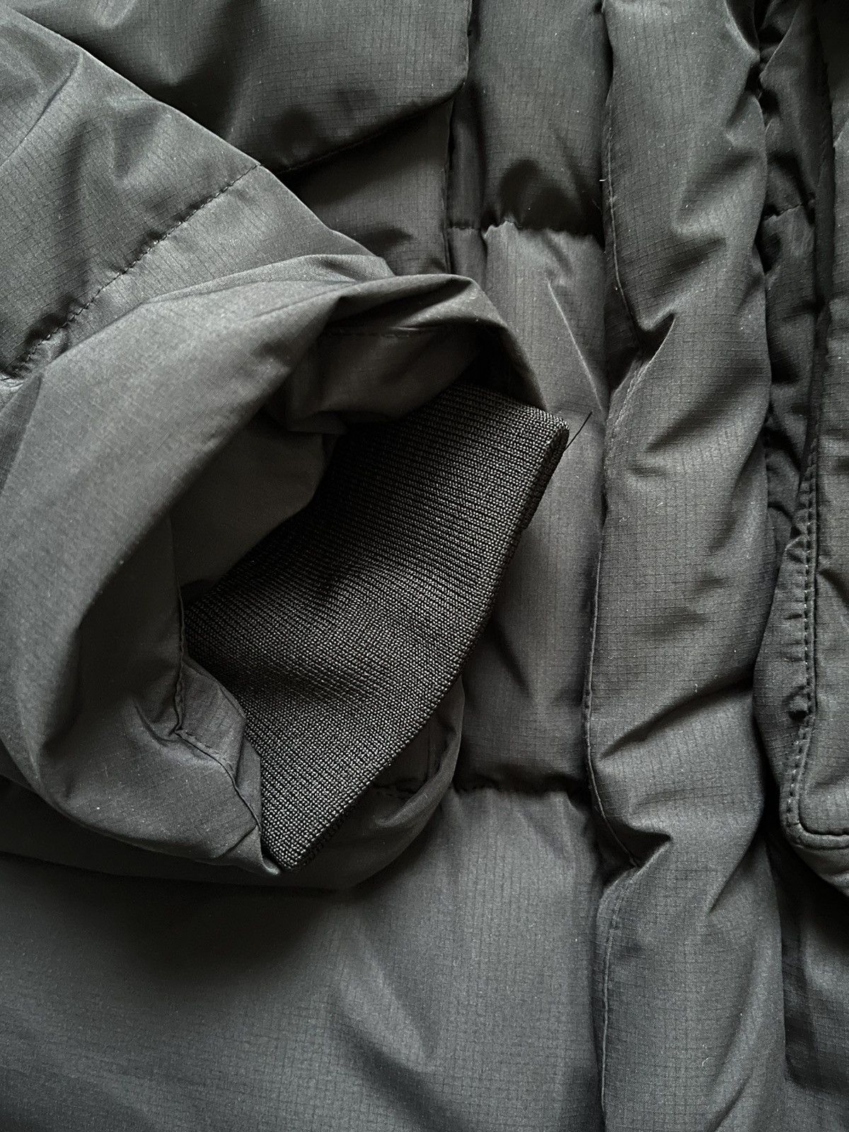Snow Peak Snow Peak men's coat size M colour black gorpcore sport Size US M / EU 48-50 / 2 - 6 Thumbnail