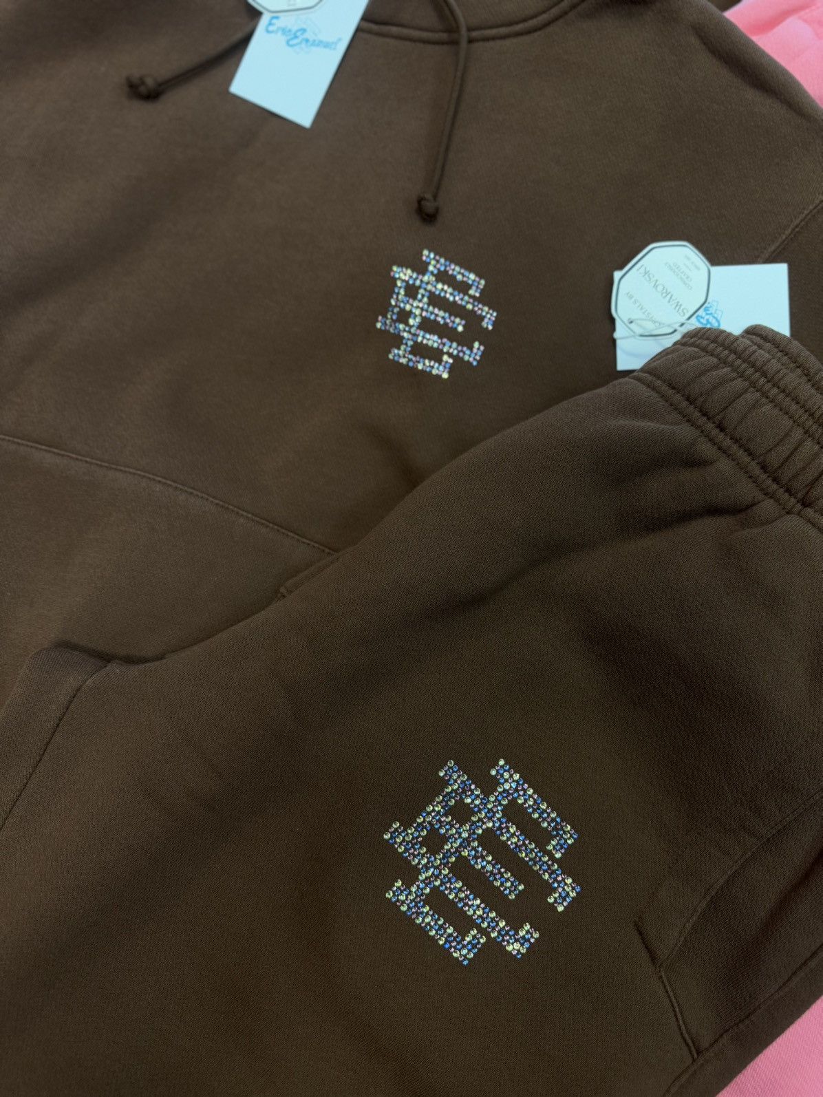 Eric Emanuel × Swarovski Eric Emanuel x Swarovski Crystals Size S Brown (NEW) Size US S / EU 44-46 / 1 - 2 Thumbnail