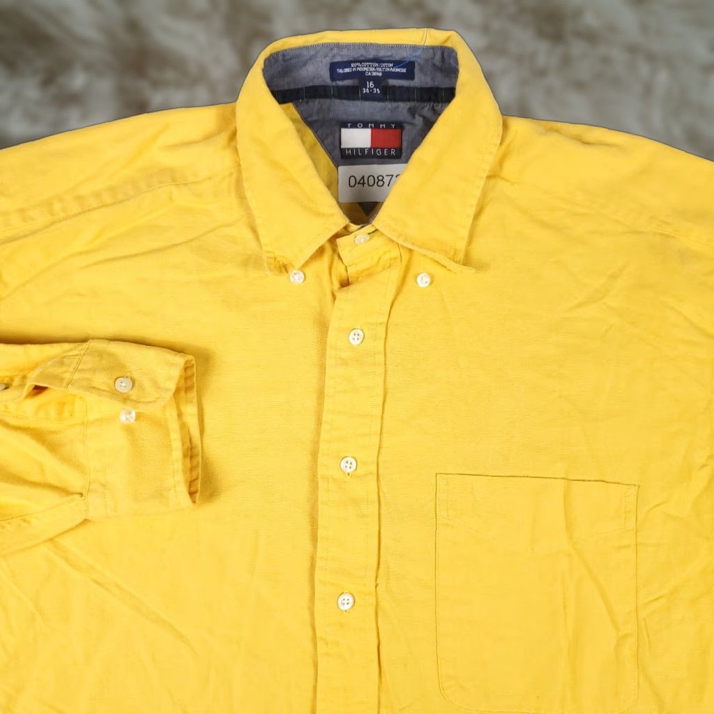 Tommy Hilfiger Tommy Hilfiger Dress Shirt Mens 16 Yellow Long Sleeve Button Up Cotton Classic Preppy American Mens Size US L / EU 52-54 / 3 - 1 Thumbnail