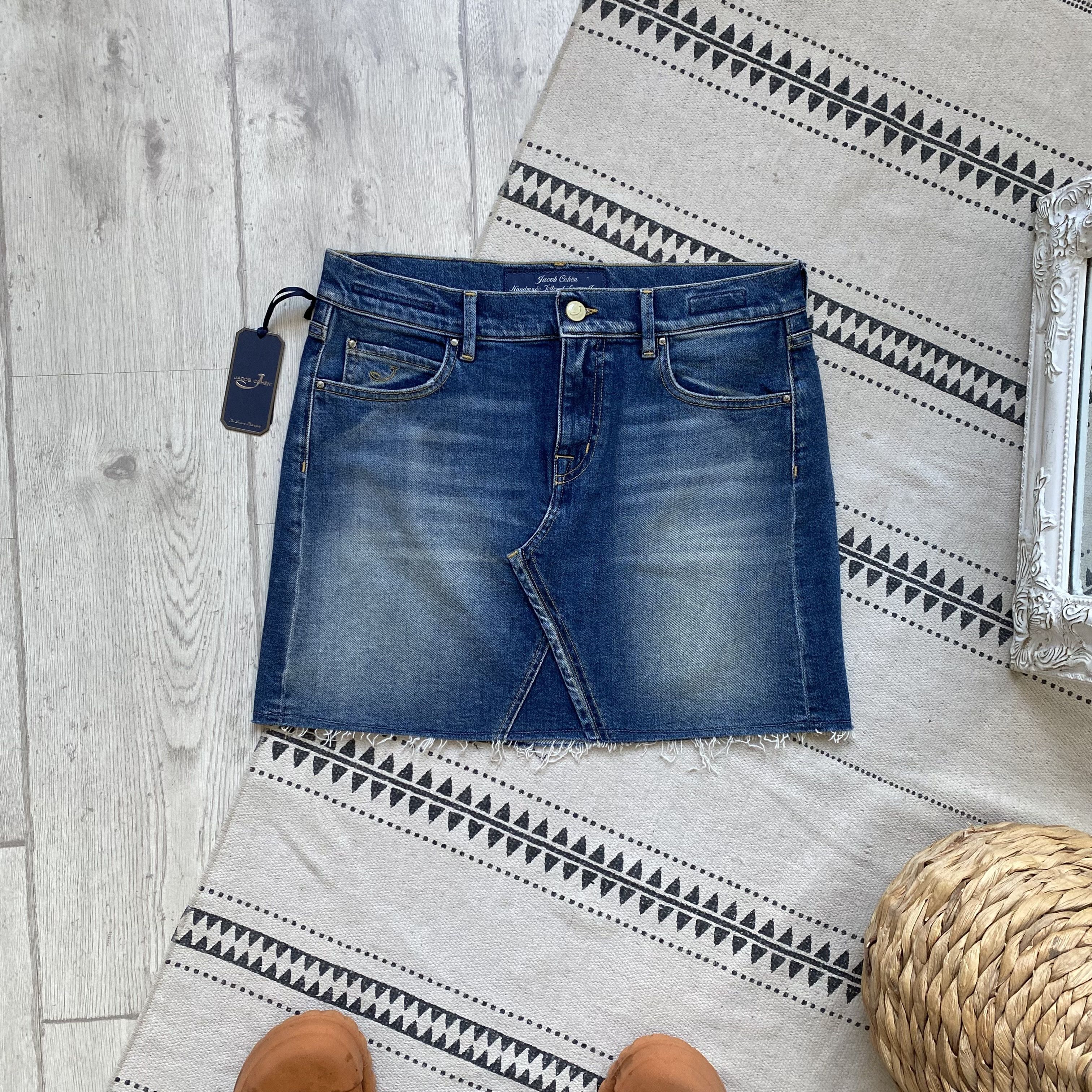 Jacob Cohen 2000s Y2K Jacob Cohen denim mini skirt Miss Sixty vibe Size 28" / US 6 / IT 42 - 1 Thumbnail