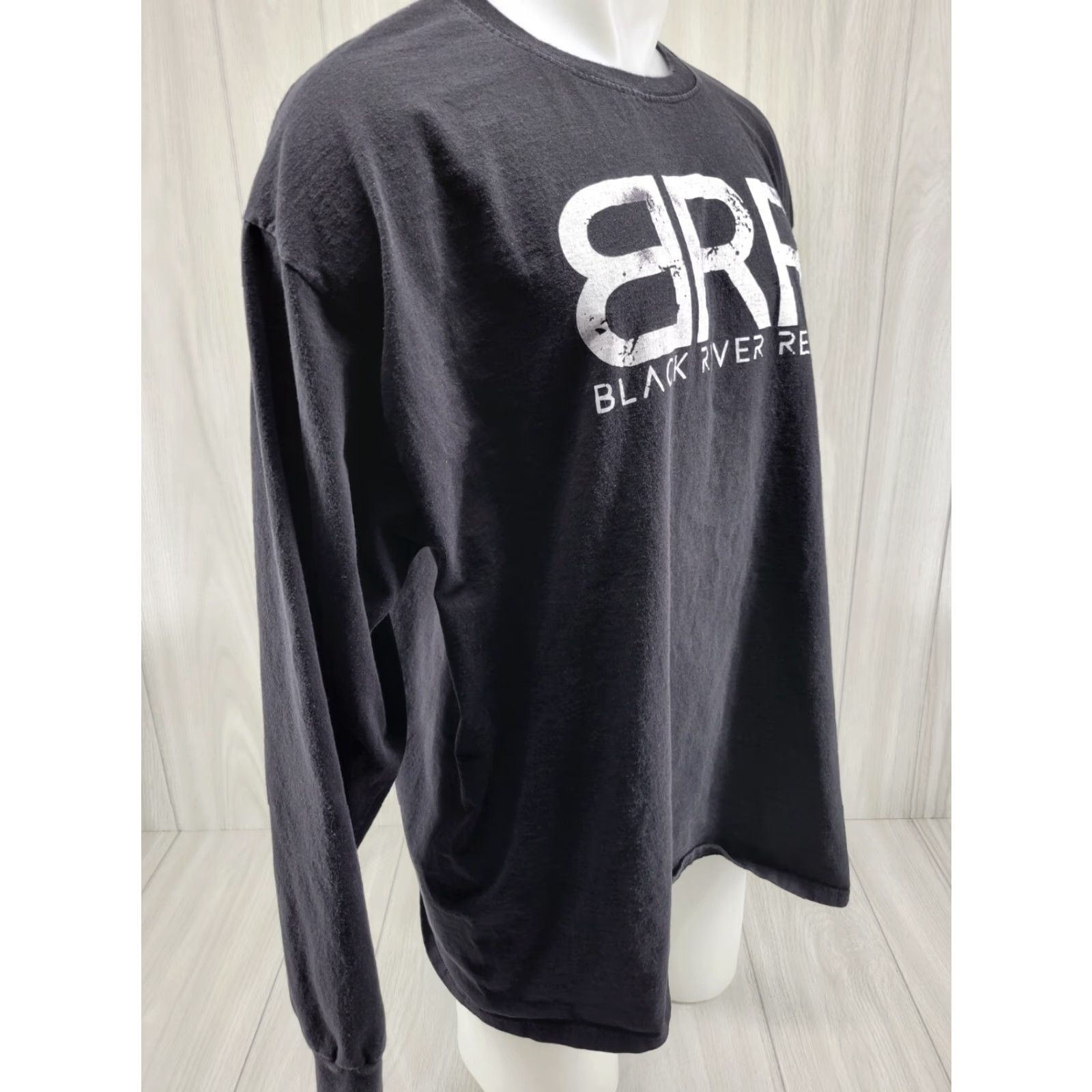Hanes Hanes Black River Rebels Long Sleeve T-Shirt 2XL Mens Black Rock Vintage? Size US XXL / EU 58 / 5 - 4 Thumbnail
