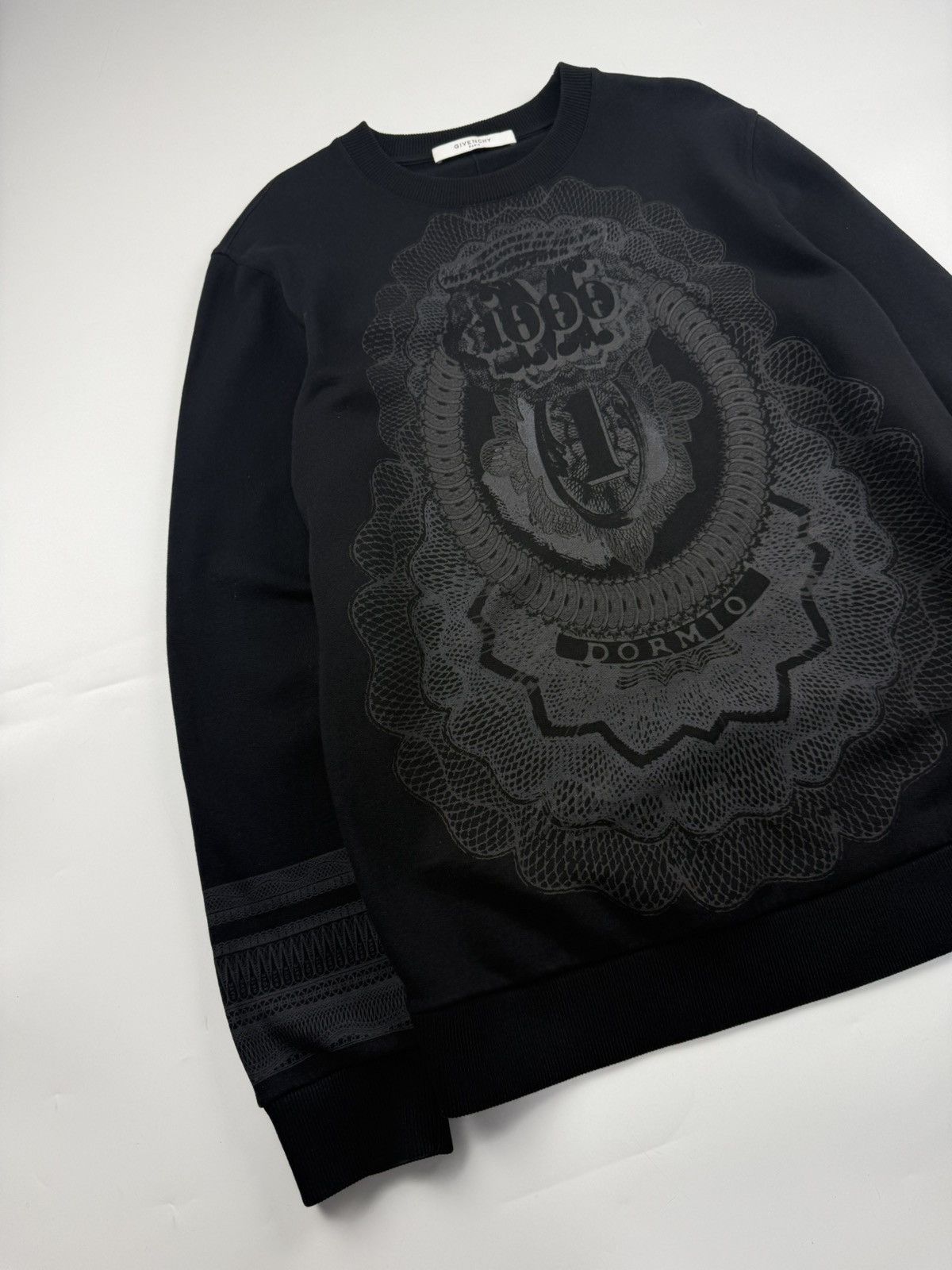 Givenchy Givenchy x Riccardo Tisci SS’17 1000 Bill Dormio Sweatshirt Size US M / EU 48-50 / 2 - 3 Thumbnail
