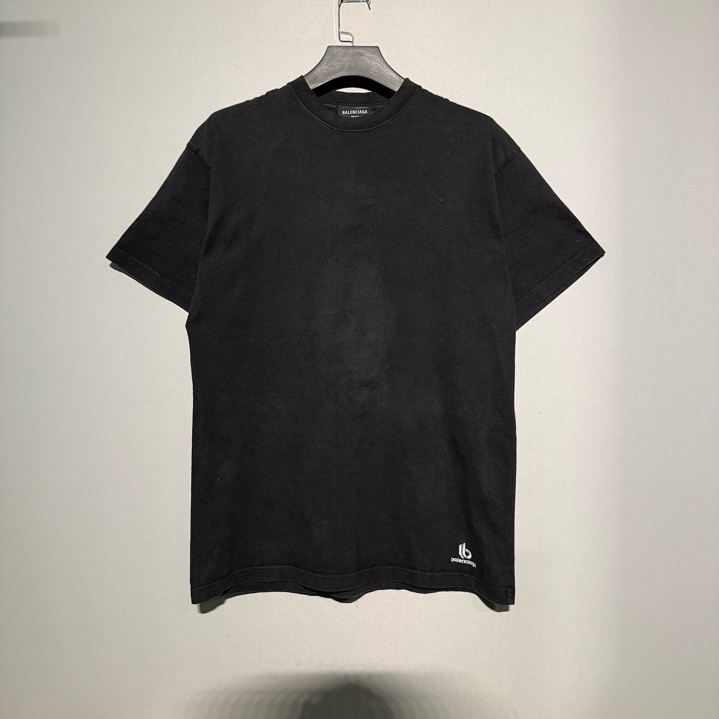Balenciaga Balenciaga Logo Short Sleeve T-Shirt Size L Size L / US 10 / IT 46 - 1 Thumbnail