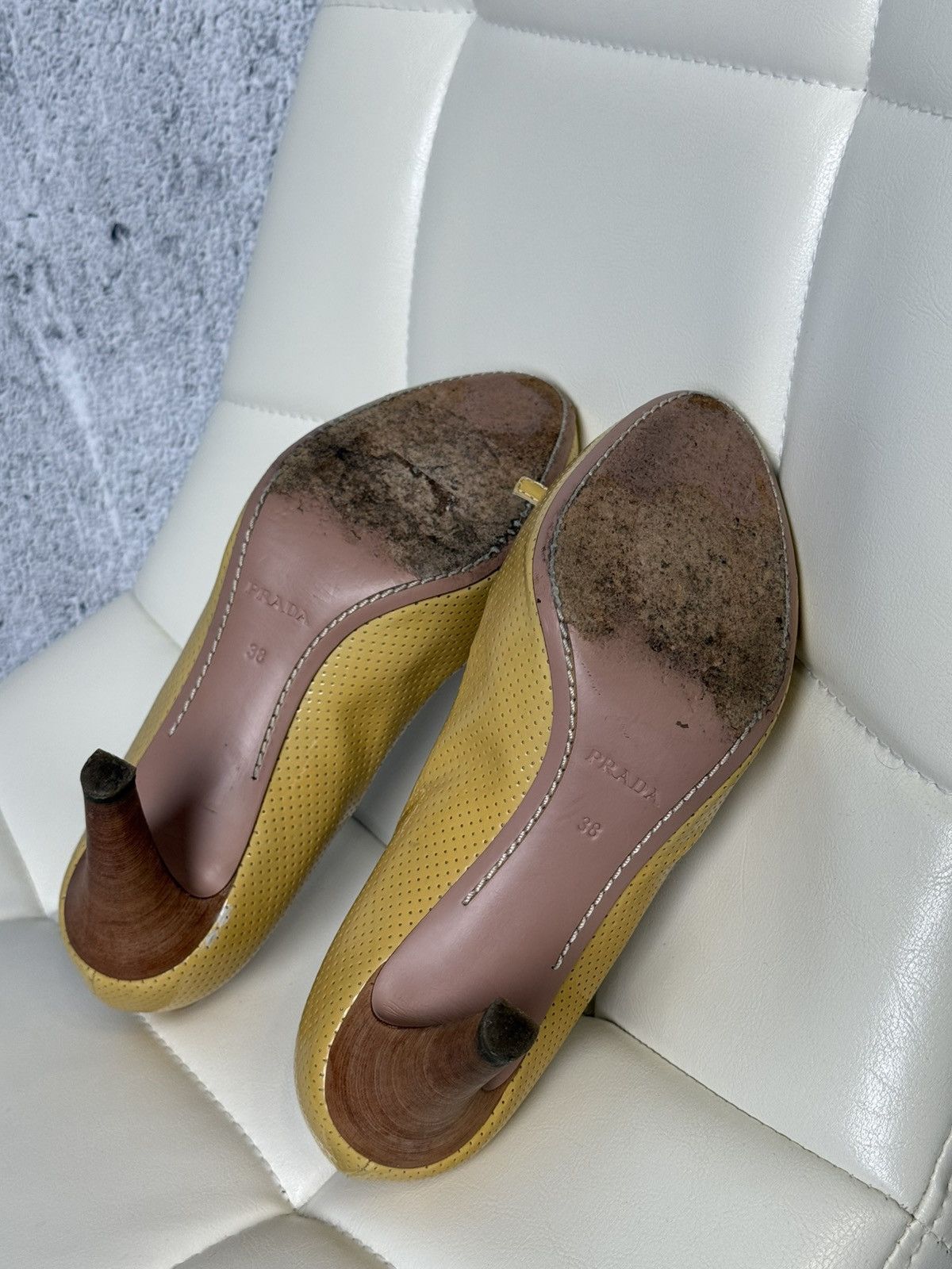 Prada Prada Sport Yellow Perforated Leather Bow Wooden Heel Pumps Size US 8 / IT 38 - 20 Thumbnail