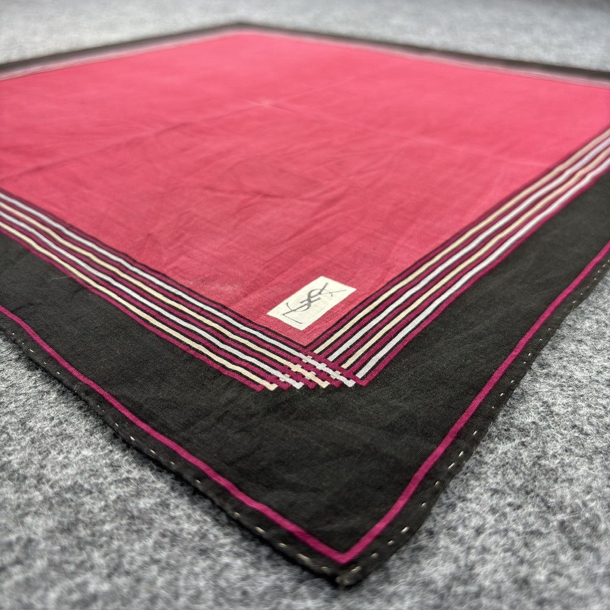 Vintage × Yves Saint Laurent Handkerchief # E040 # Bandana # Neckerchief Size ONE SIZE - 5 Thumbnail