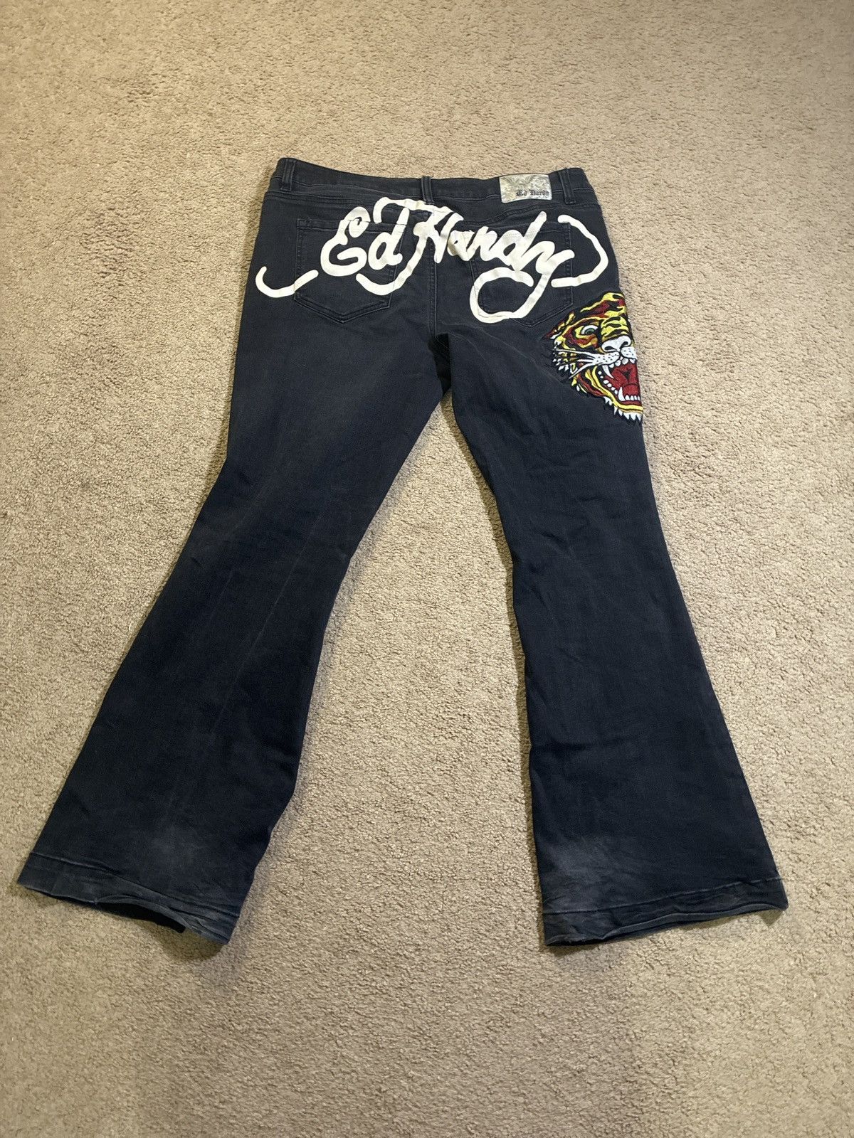 Ed Hardy ED HARDY WOMENS TIGER HEAD SLIM FLARE JEANS Size 34" / US 12 / IT 48 - 2 Thumbnail