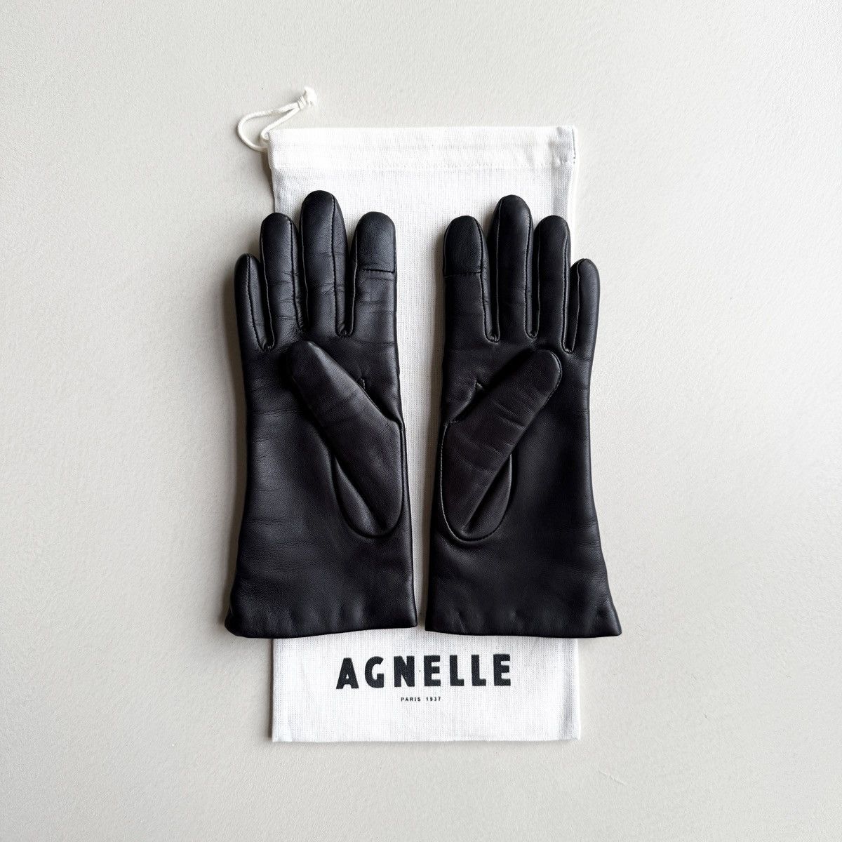 Other Agnelle Black Leather Gloves Size ONE SIZE - 1 Thumbnail