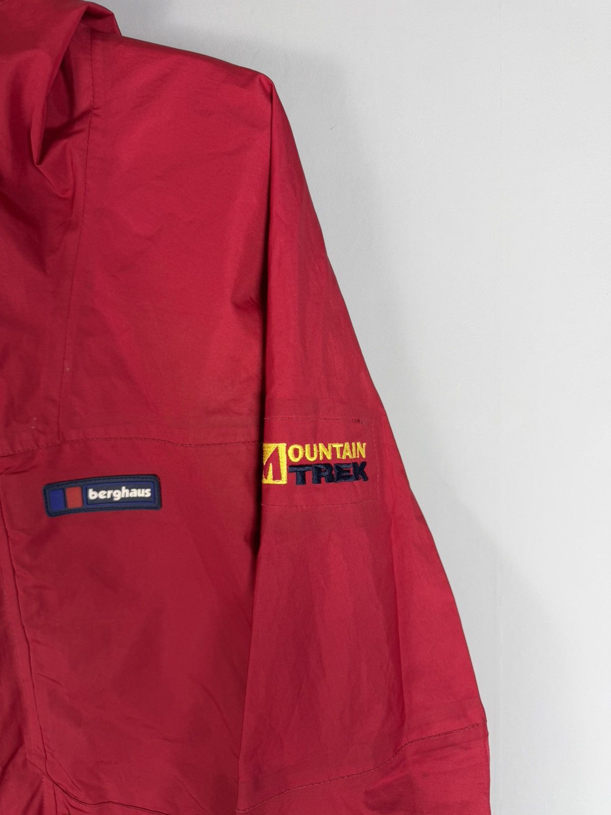 Berghaus Vintage Berghaus Mountain trek jacket Size US M / EU 48-50 / 2 - 5 Thumbnail