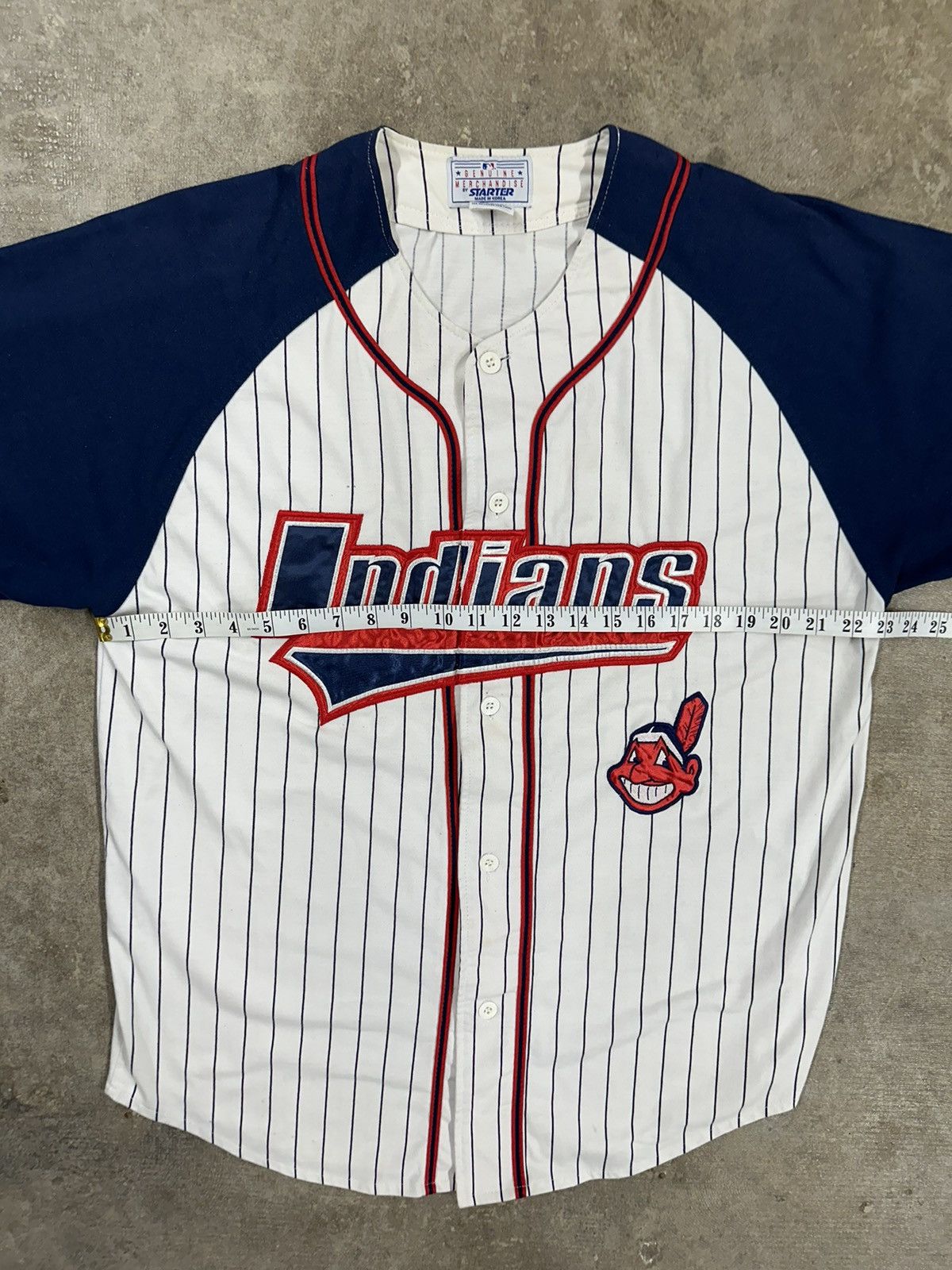 Starter Vintage 90s Starter Cleveland Indians Pinstripe MLB Jersey Size US L / EU 52-54 / 3 - 10 Thumbnail