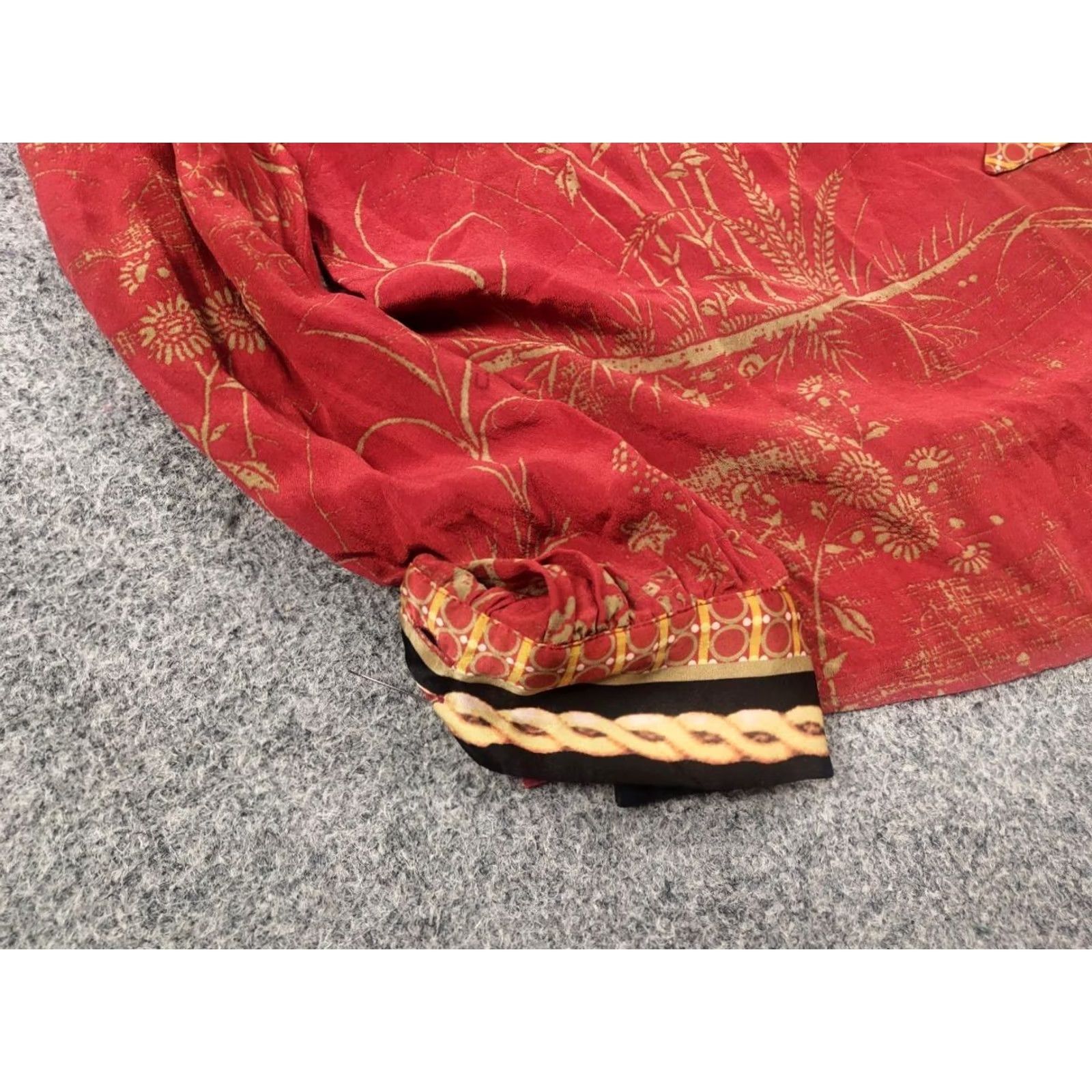 Roberto Cavalli Roberto Cavalli Silk Blouse XL Red Floral Pattern Collared Tie Long Sleeve - Womens - Silk - 90s City Designer Theme - Regular Fit - Dry Clean Only Size XL / US 12-14 / IT 48-50 - 6 Thumbnail