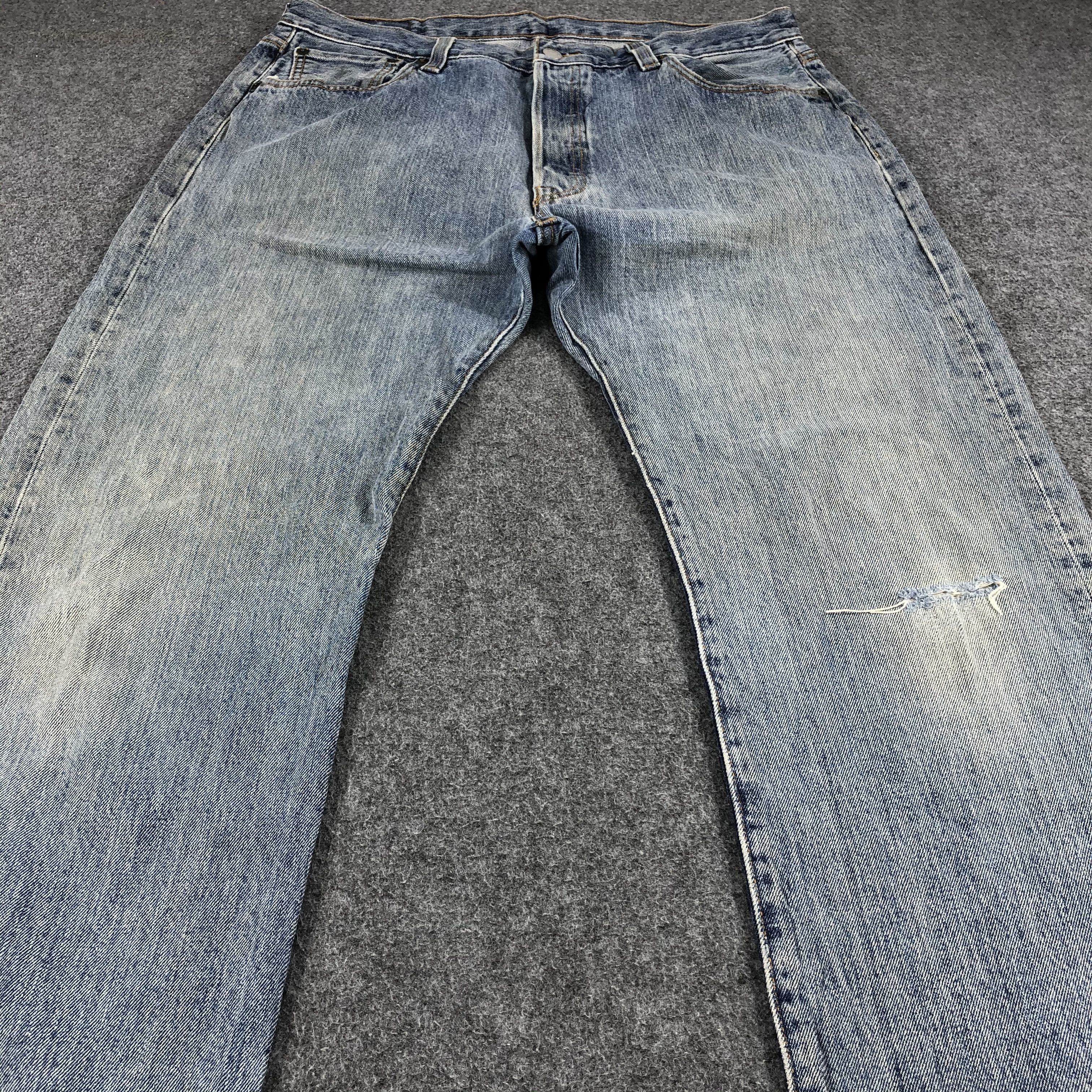 Levi's Vintage Light Wash Levis 501 Jeans-JM962 Size US 35 - 3 Thumbnail