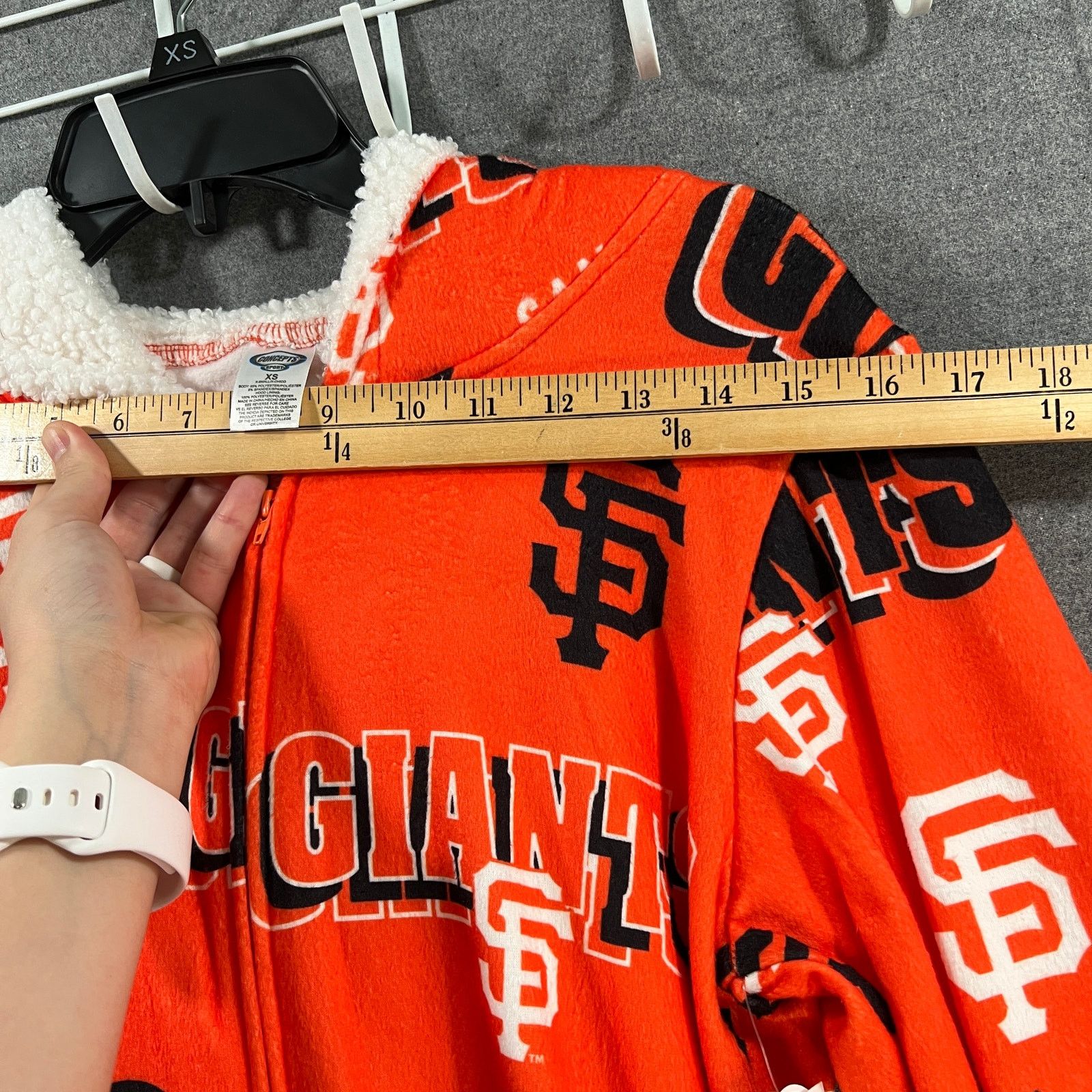 Other San Francisco Giants Unisex Long Sleeve Jumpsuite Size XS Size US 30 / EU 46 - 11 Thumbnail