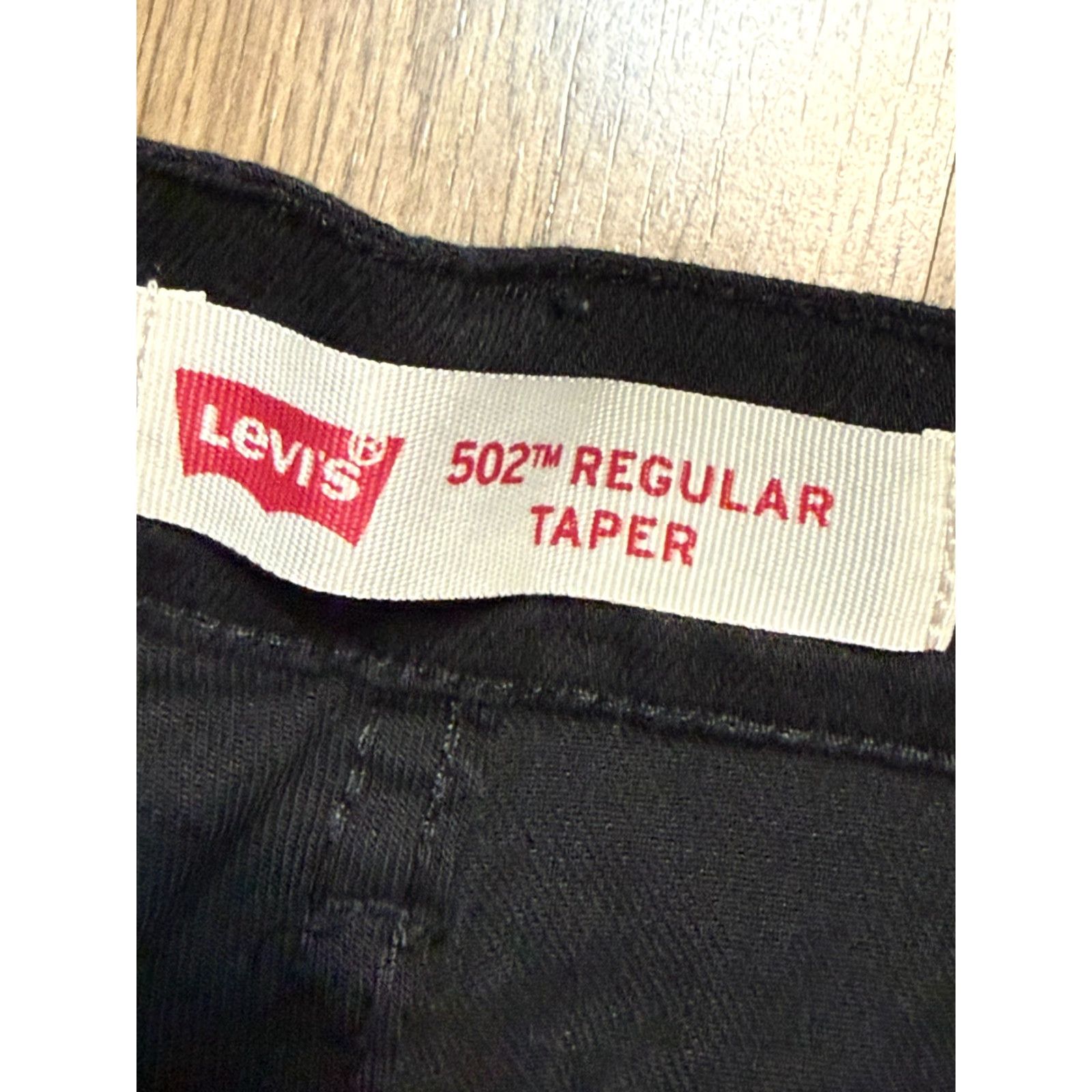 Levi's VINTAGE Levi's 502 Jeans Women's Size 14 Black Taper Low Rise Regular 5-Pocket Mens Womens Girls? Size 36" / US 14 / IT 50 - 4 Thumbnail