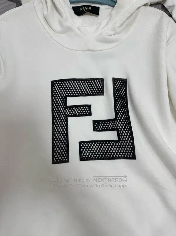Fendi Fendi Women's White Cotton Hoodie Sweatshirt . Size M / US 6-8 / IT 42-44 - 4 Thumbnail