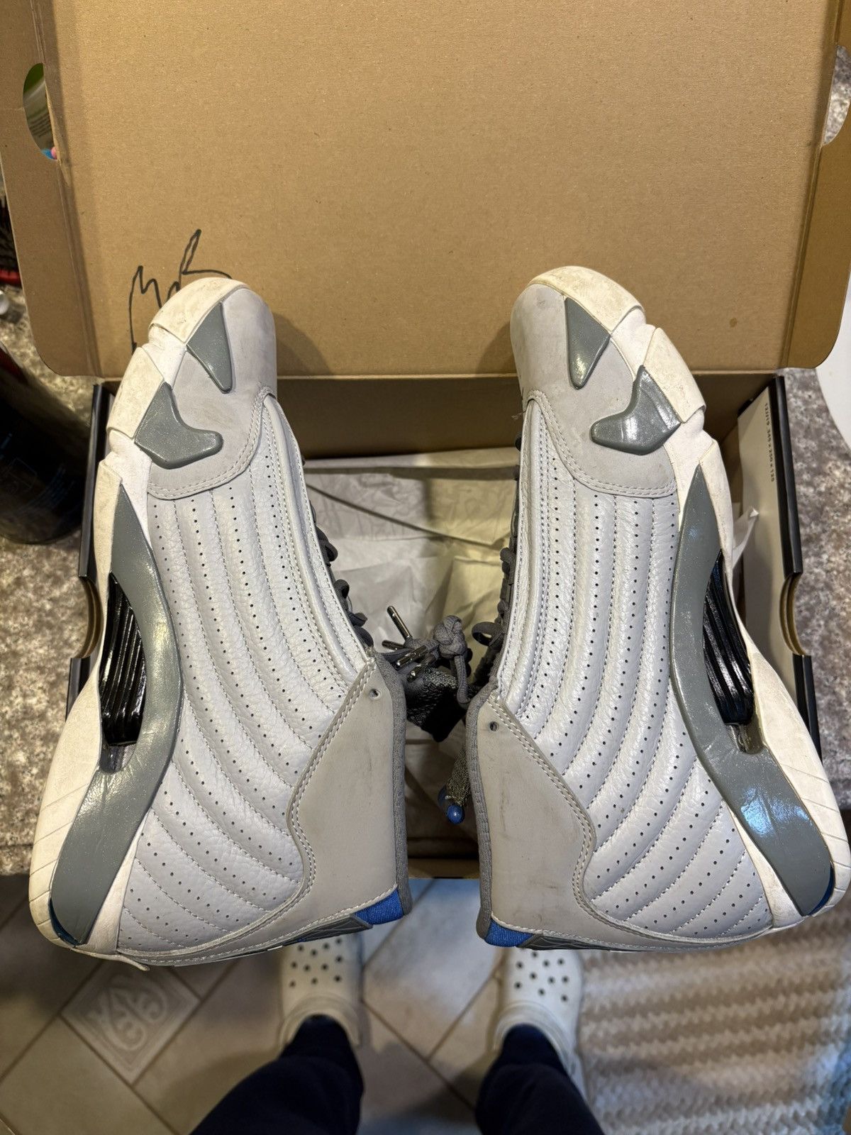 Jordan Brand × Nike Men’s Jordan 14 Retro Wolf Gray Size US 10.5 / EU 43-44 - 8 Thumbnail