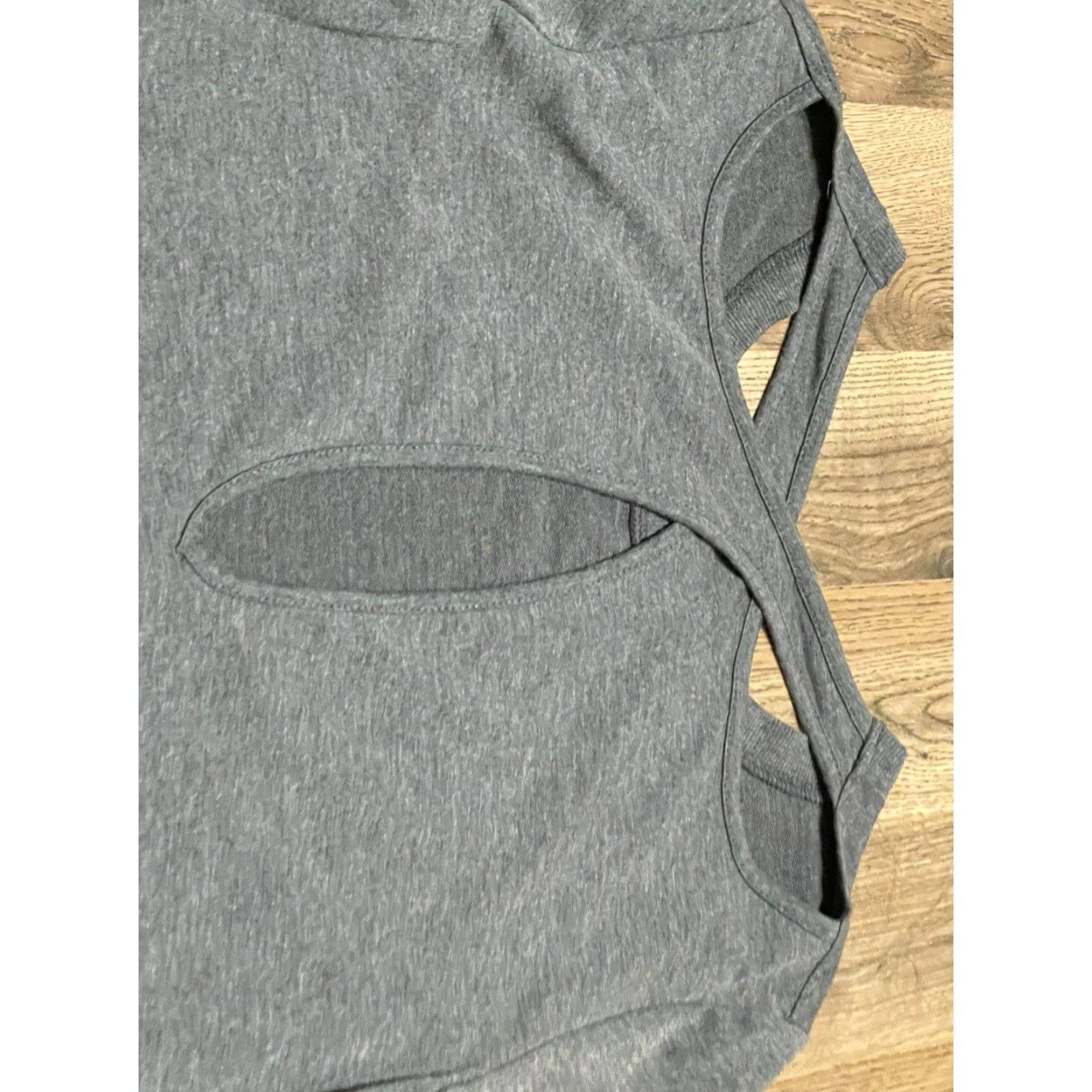 Vintage Adrienne Vittadini Shirt Women Medium Gray Long Sleeve Sport Casual T-Shirt Pullover Regular Size M Womens Size M / US 6-8 / IT 42-44 - 3 Thumbnail
