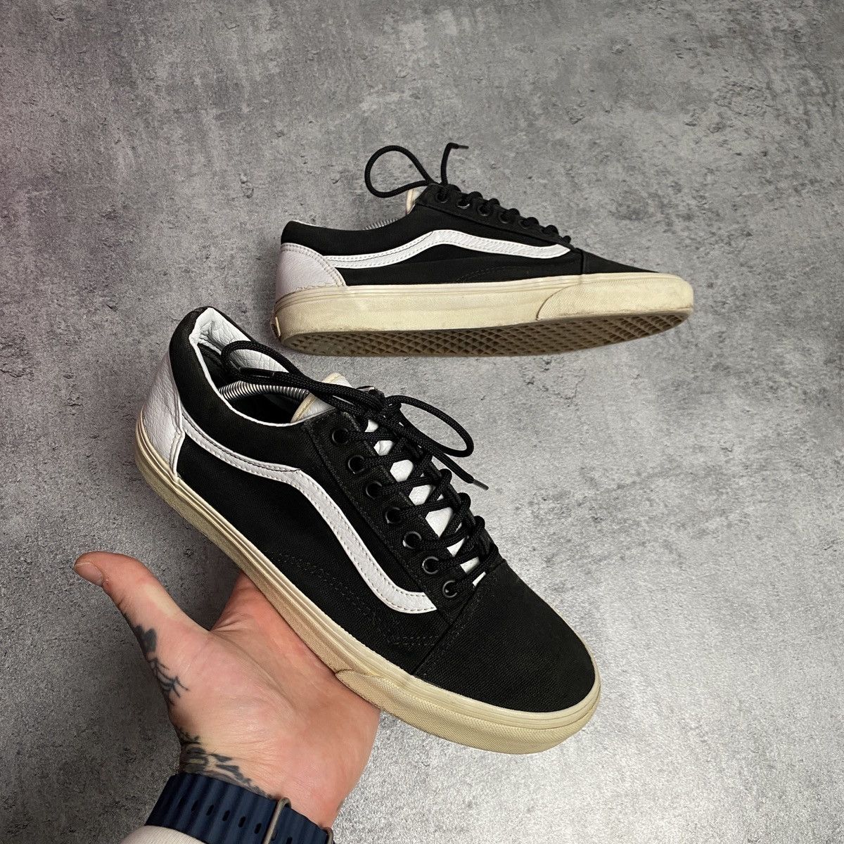 Vans Vans black white sneakers skater size us 10 Size US 10 / EU 43 - 2 Thumbnail