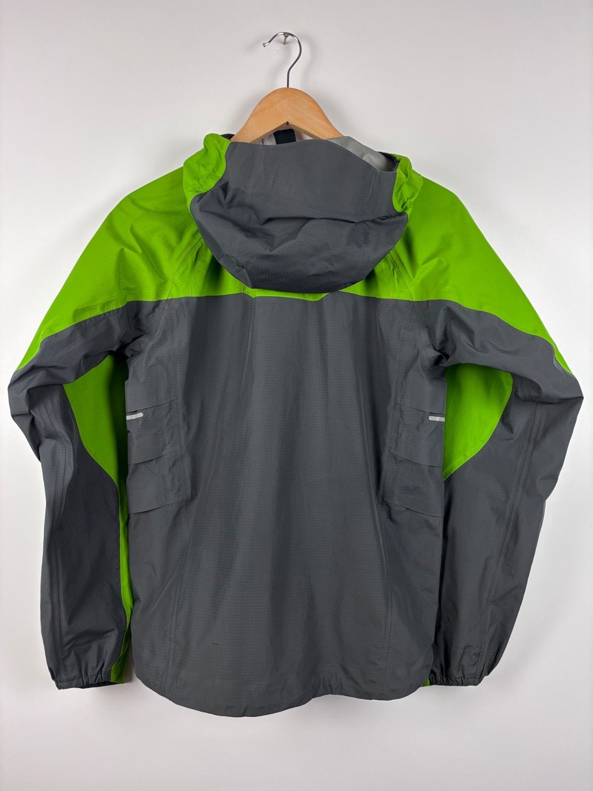 Berghaus Berghaus Vapour Storm Gore-Tex Waterproof Jacket Green S Size US S / EU 44-46 / 1 - 5 Thumbnail