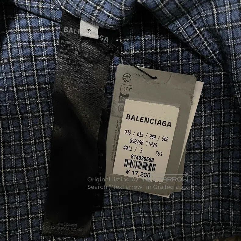 Balenciaga Balenciaga Faux fur collar plaid shirt Size US S / EU 44-46 / 1 - 4 Thumbnail